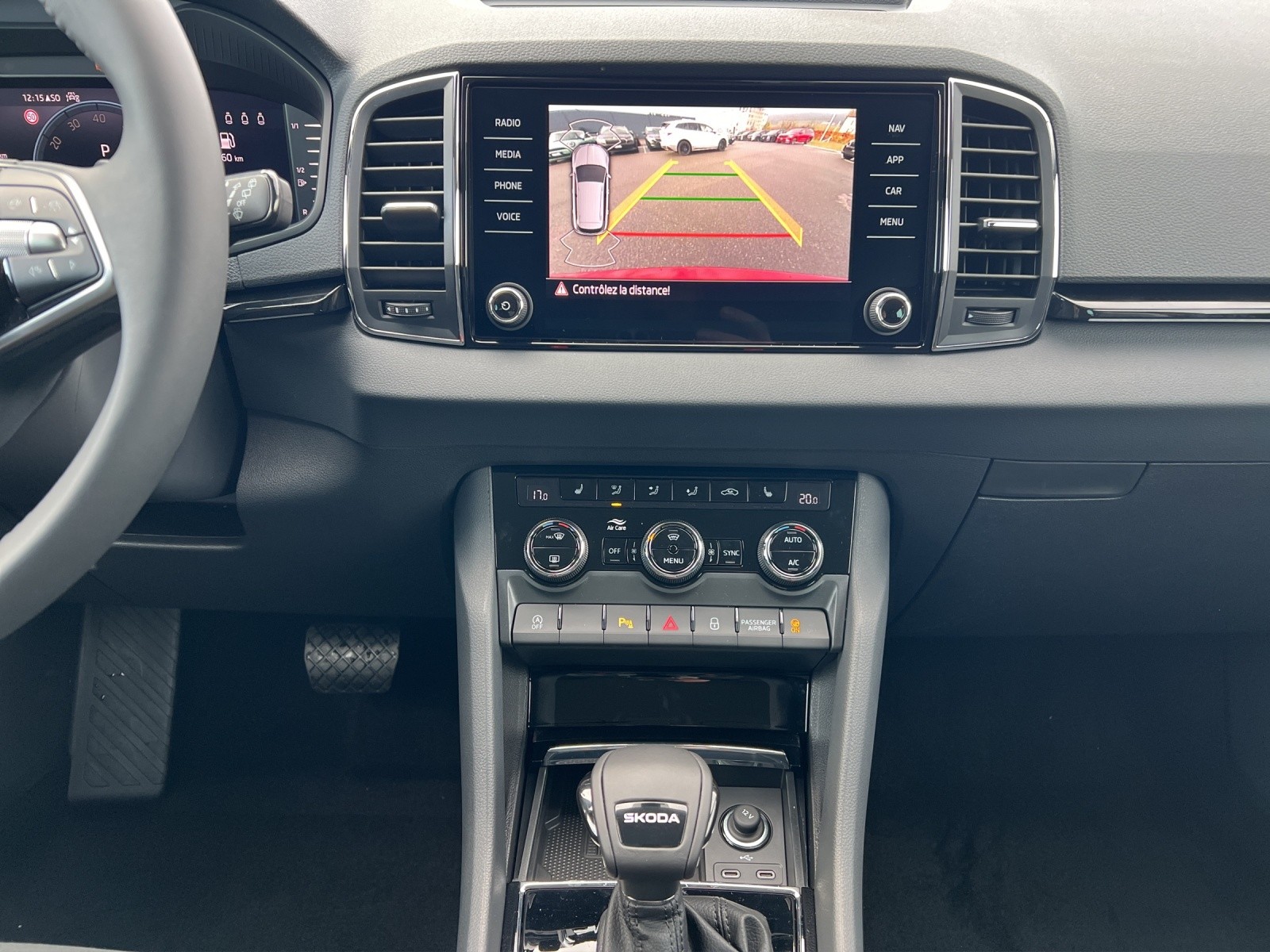 SKODA Karoq 1.5 TSI Dynamic DSG-image-11