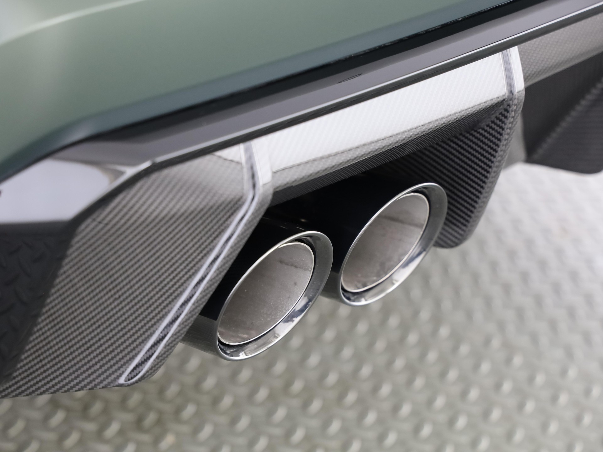 BMW M4 Competition xDrive Coupé-image-7