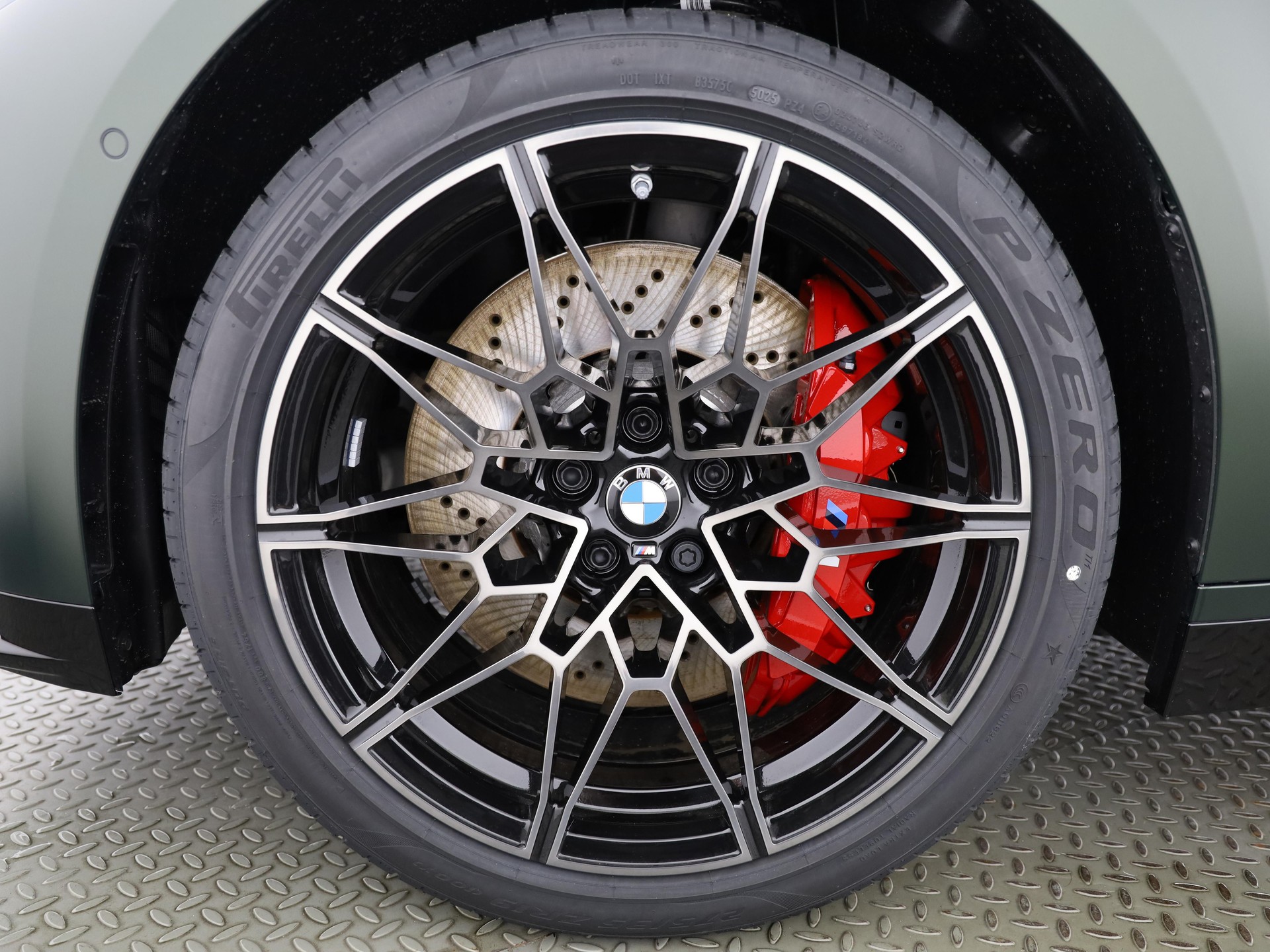 BMW M4 Competition xDrive Coupé-image-8