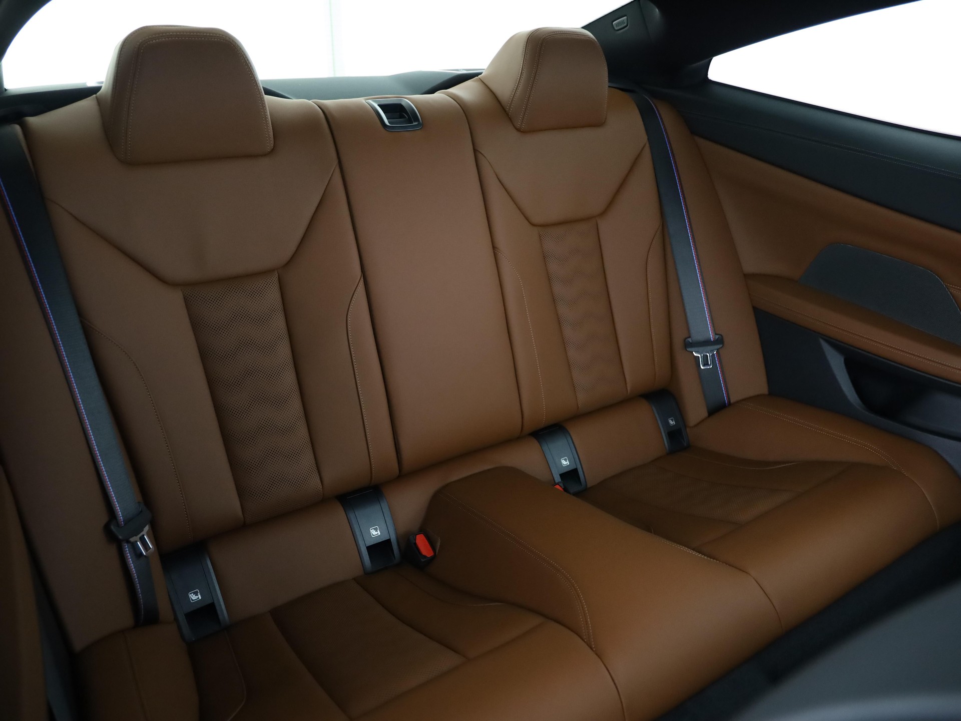 BMW M4 Competition xDrive Coupé-image-16