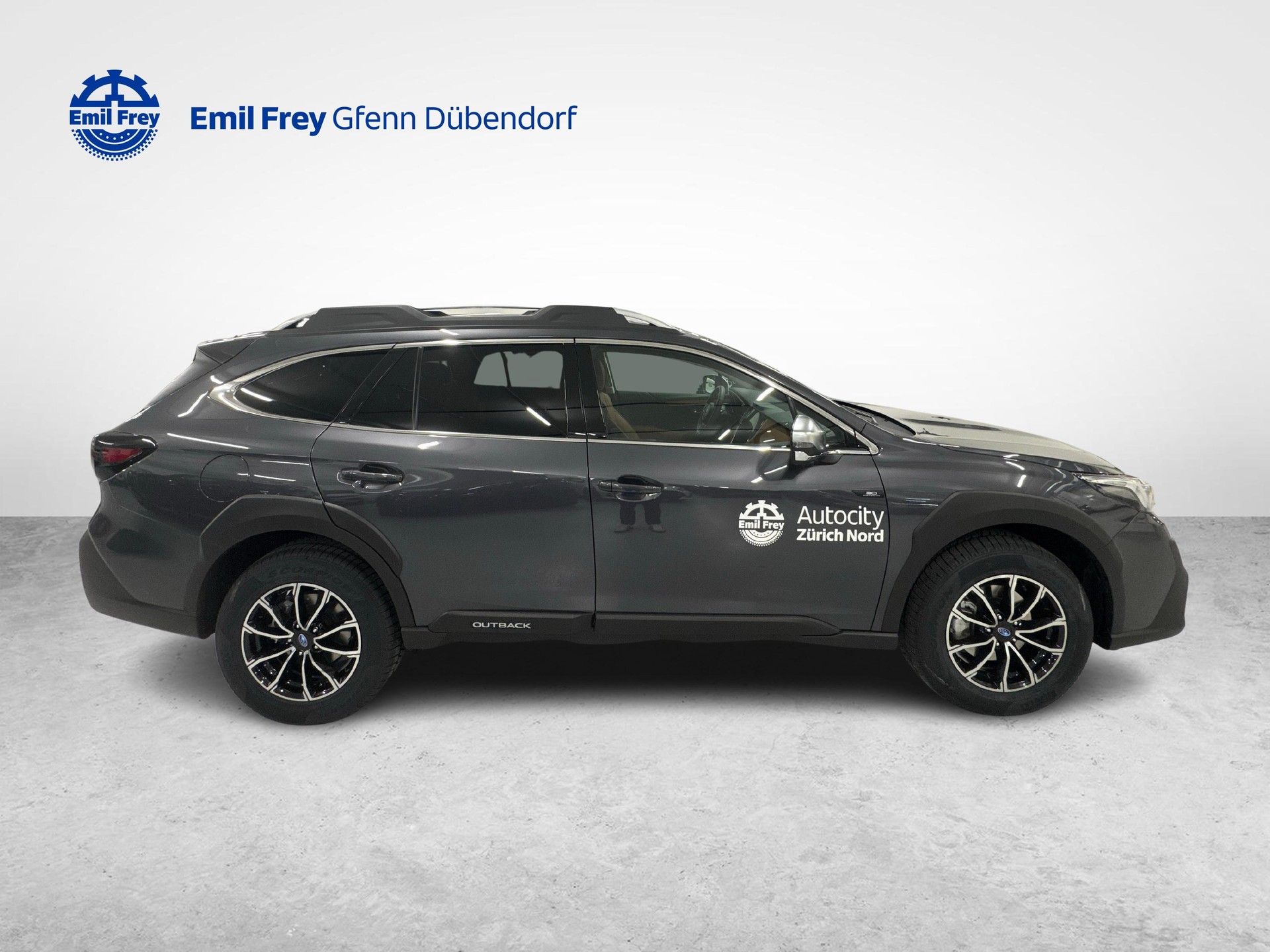 SUBARU Outback 2.5i 30th Anniversary Edition-image-5