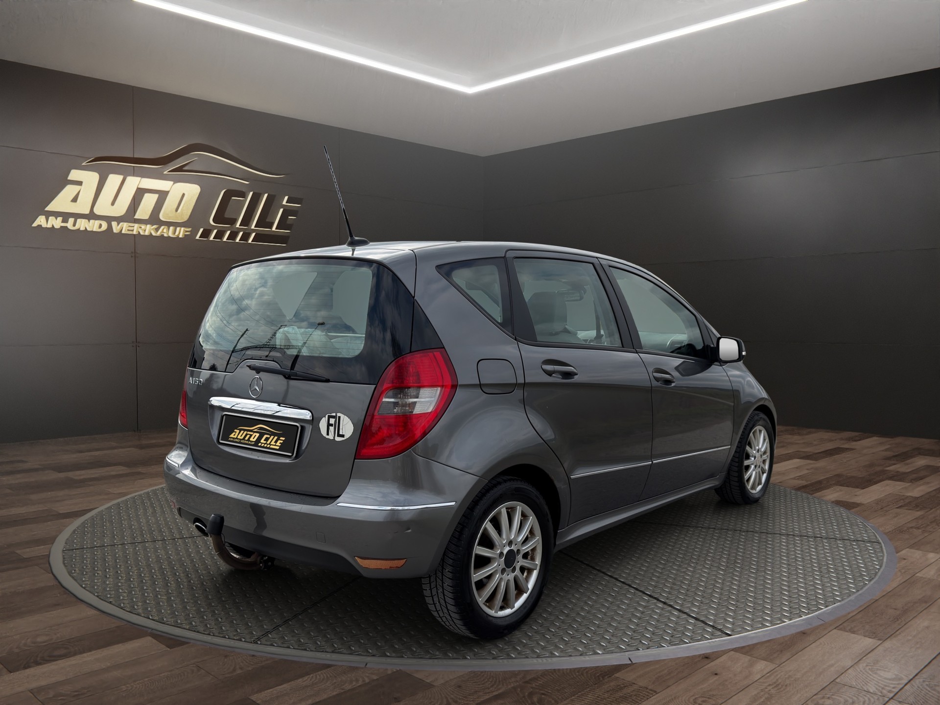 MERCEDES-BENZ A 150 Avantgarde-image-6