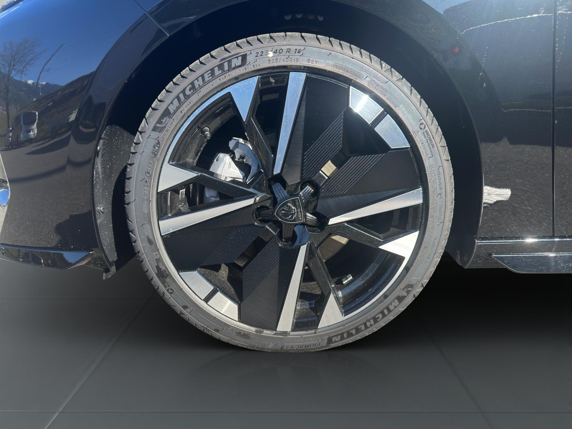 PEUGEOT 308 SW 1.2 Hybrid GT-image-11