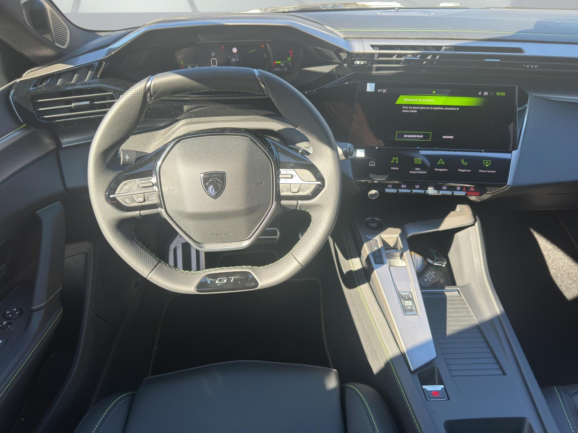 PEUGEOT 308 SW 1.2 Hybrid GT-image-9