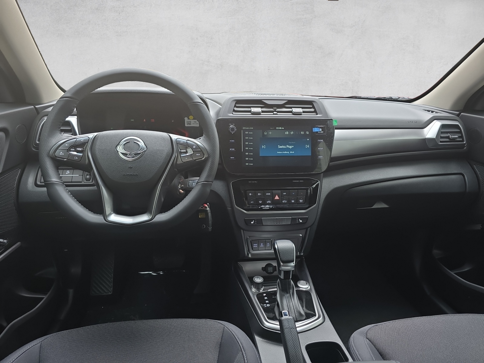 KGM-SsangYong Tivoli 1.5 T GDI Bronze 4WD Automat-image-5