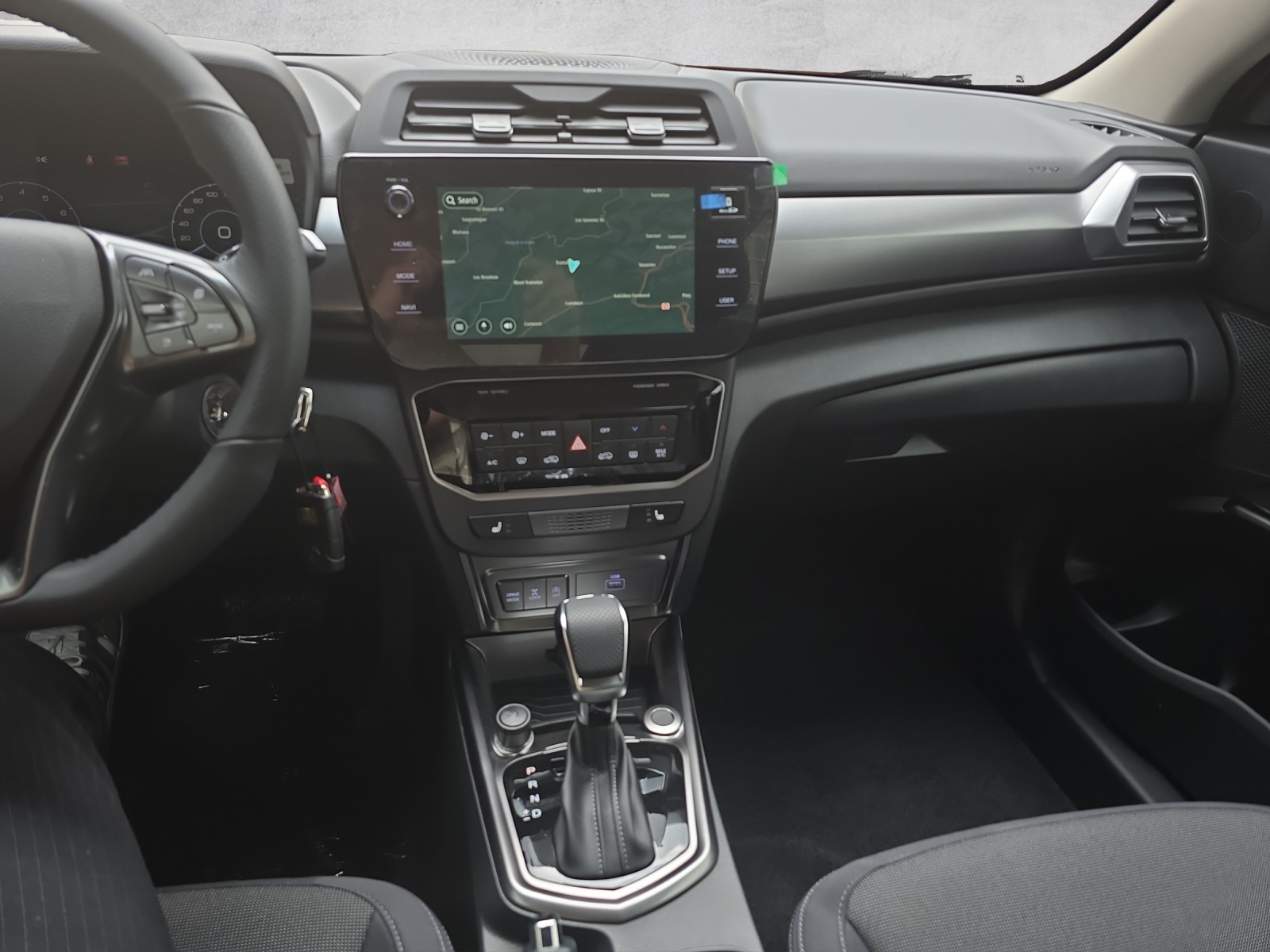 KGM-SsangYong Tivoli 1.5 T GDI Bronze 4WD Automat-image-8