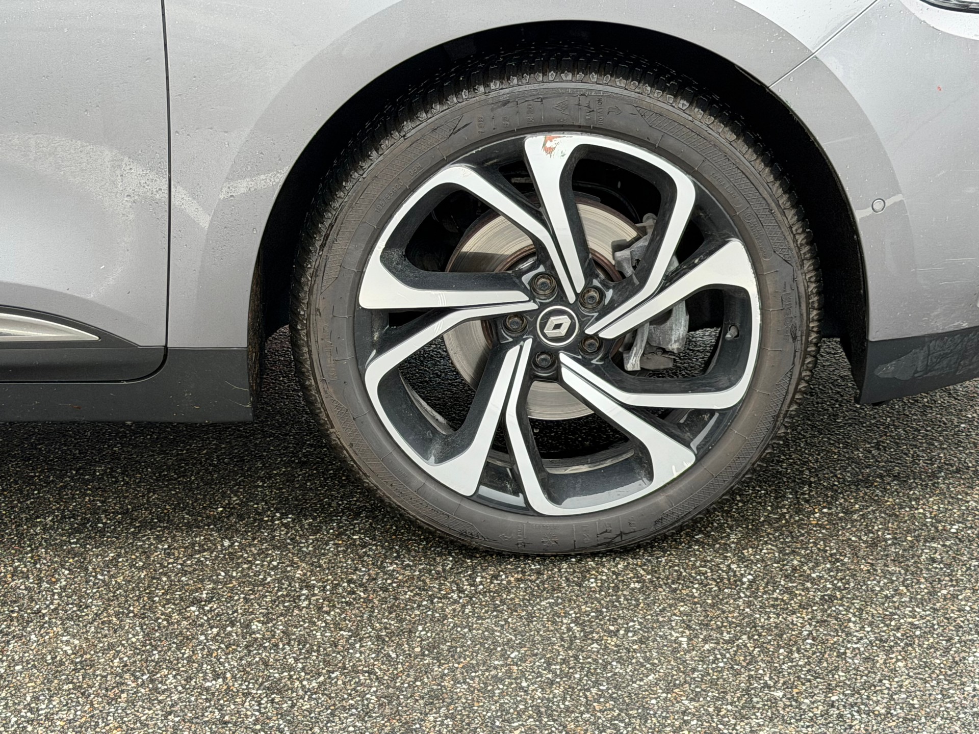 RENAULT Grand Scénic 1.3 16V Turbo Intens EDC-image-6
