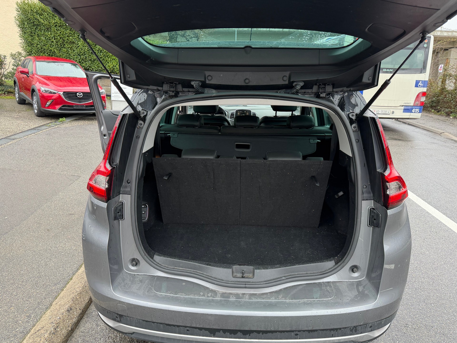 RENAULT Grand Scénic 1.3 16V Turbo Intens EDC-image-14