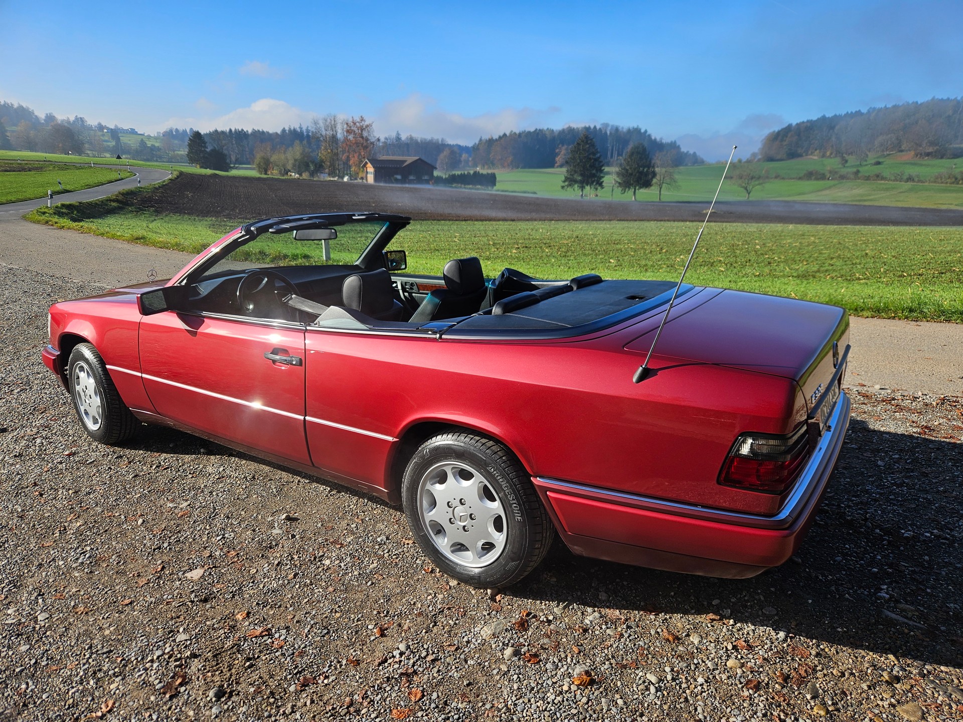 MERCEDES-BENZ E 320 Cabrio