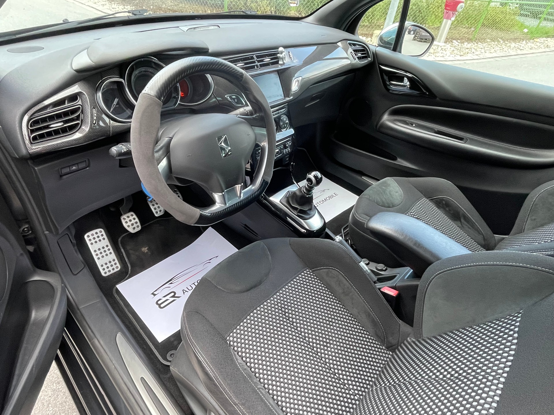 DS AUTOMOBILES DS3 1.6 THP Sport Chic-image-10