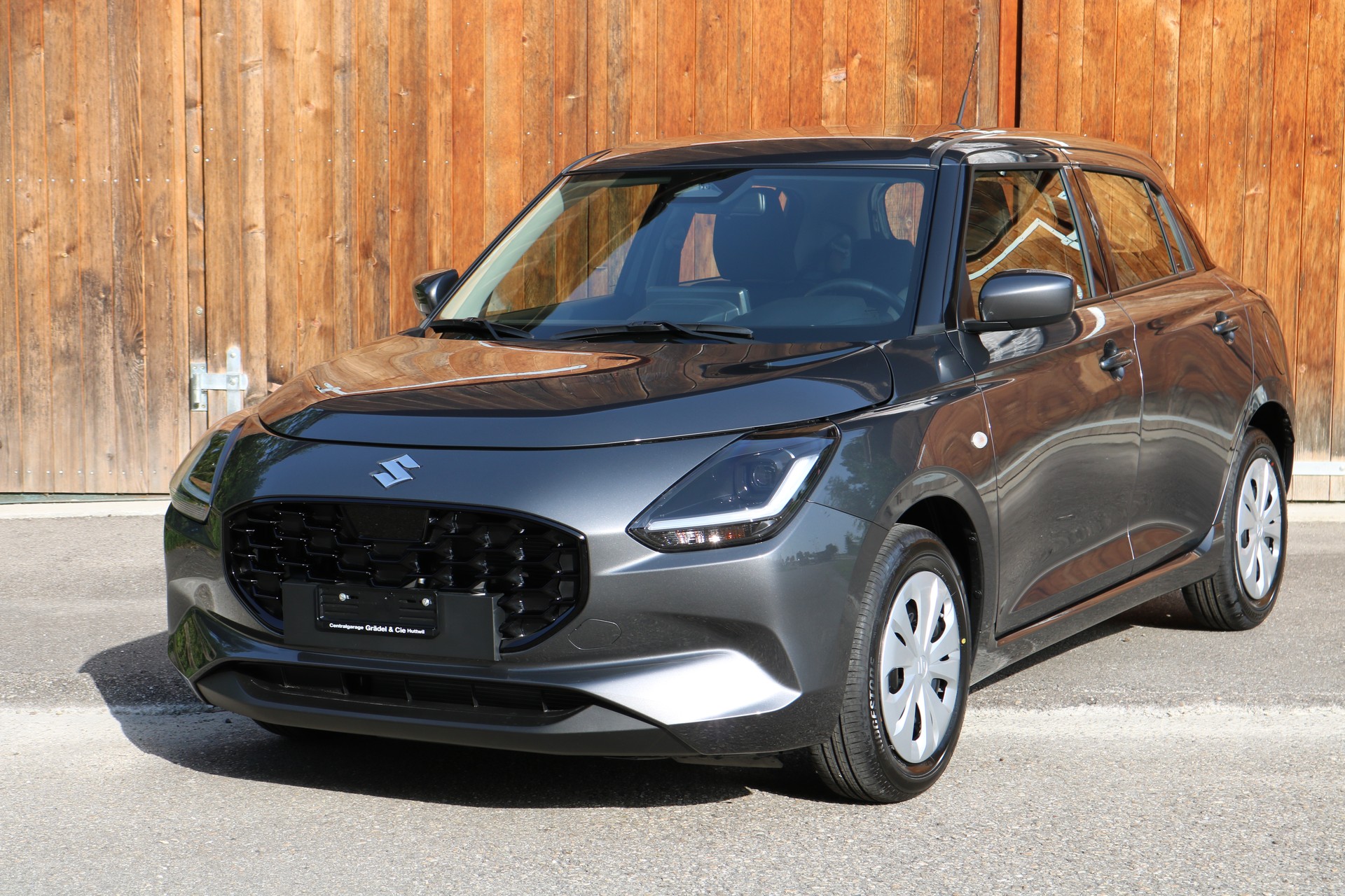 SUZUKI Swift 1.2i Unico Hybrid-image-0
