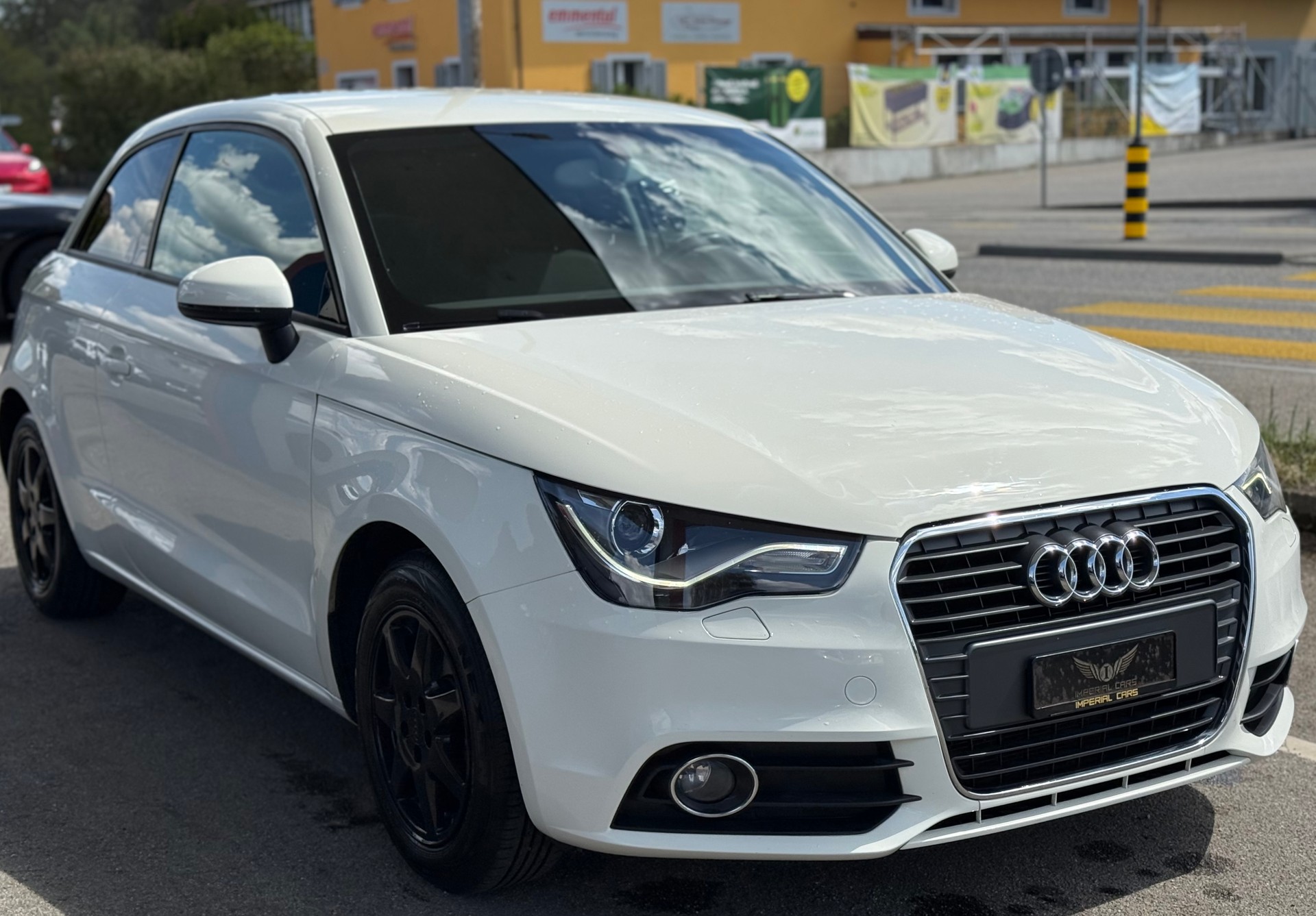 AUDI A1 1.2 TFSI Attraction Young-image-5