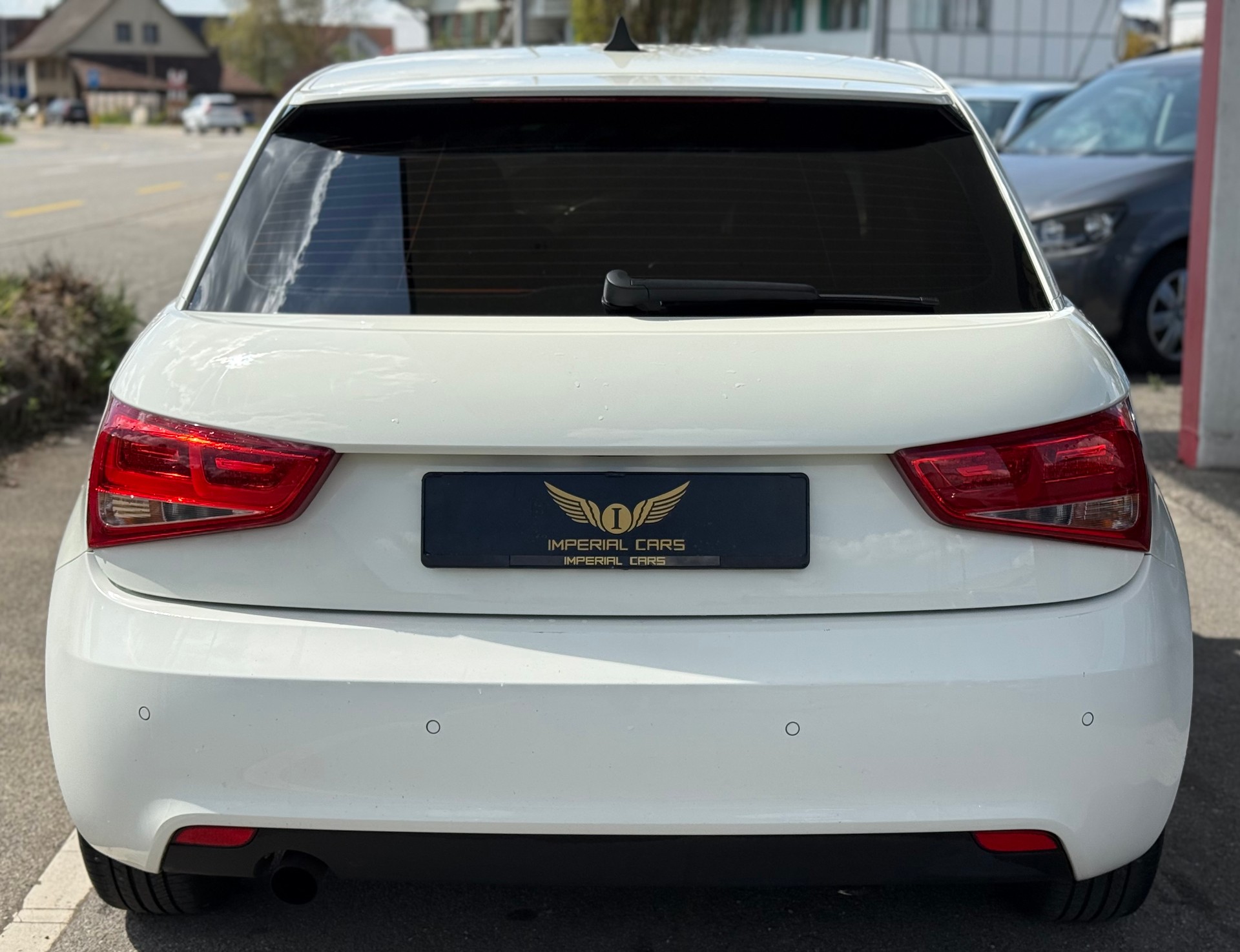 AUDI A1 1.2 TFSI Attraction Young-image-3