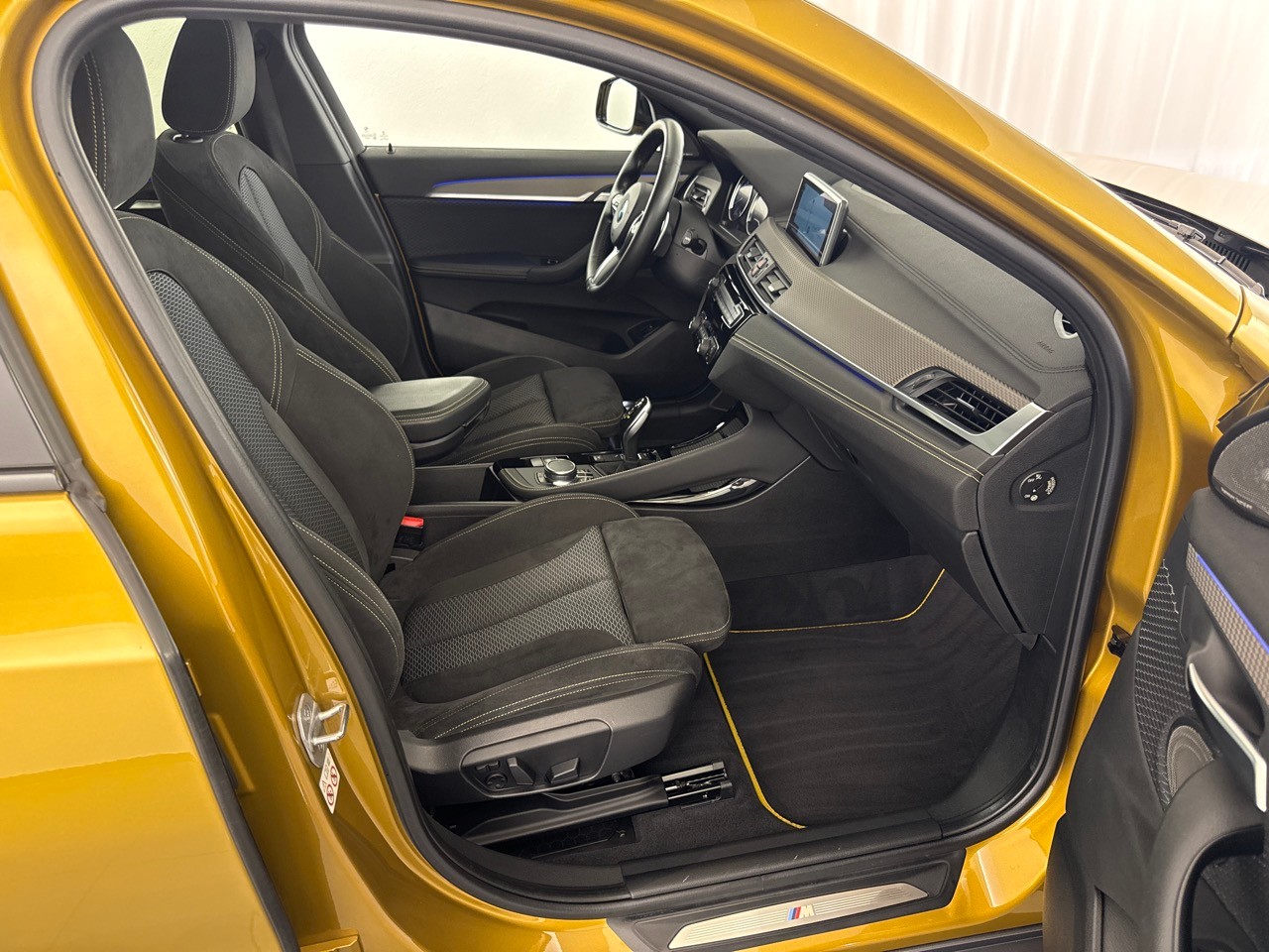 BMW X2 xDrive 20d M Sport X ''1. Hand-Fahrzeug''-image-8