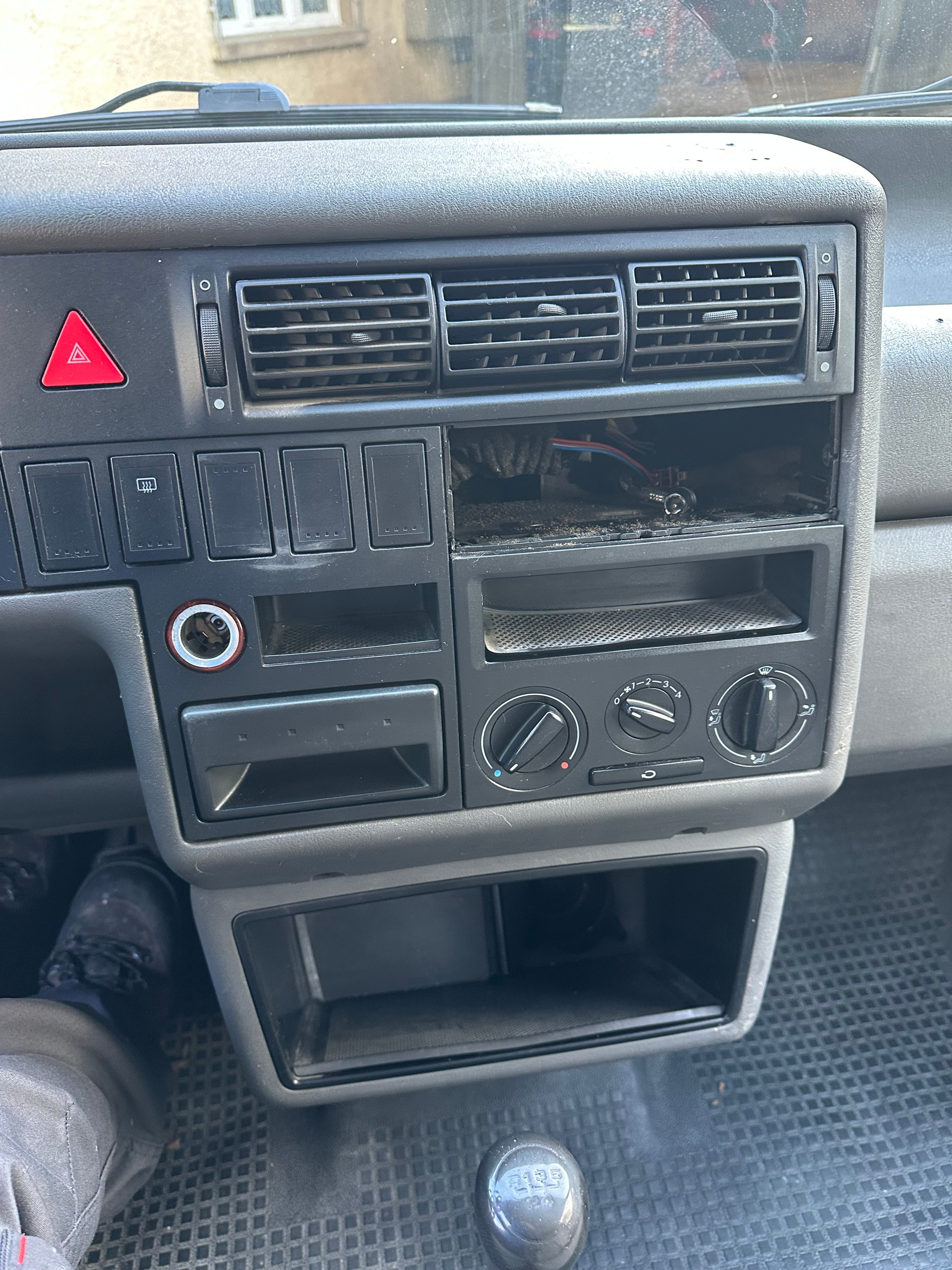 VW T4 2.5TDI FIXPREIS-image-16