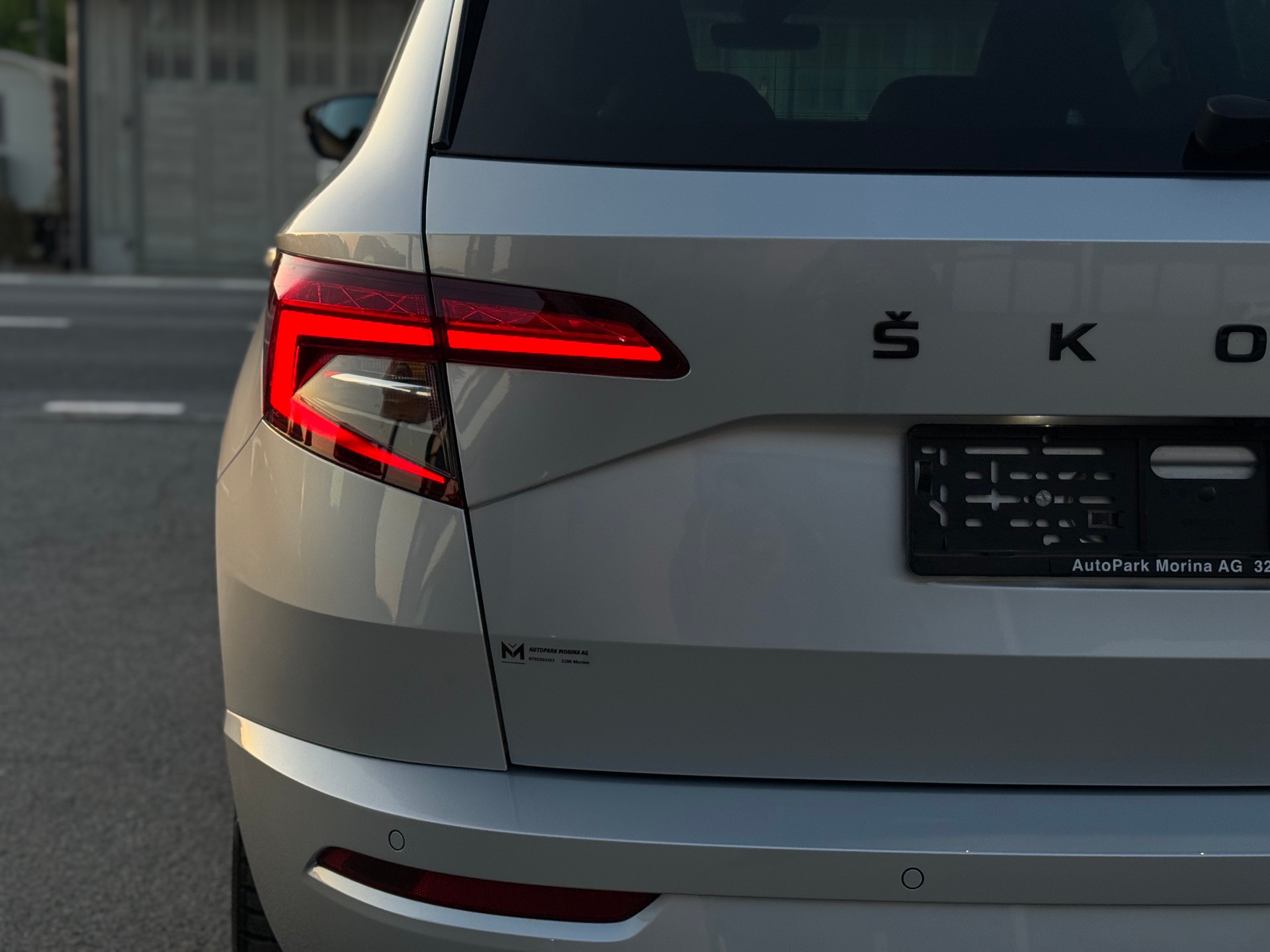 SKODA Karoq 2.0 TSI SportLine 4x4 DSG-image-8
