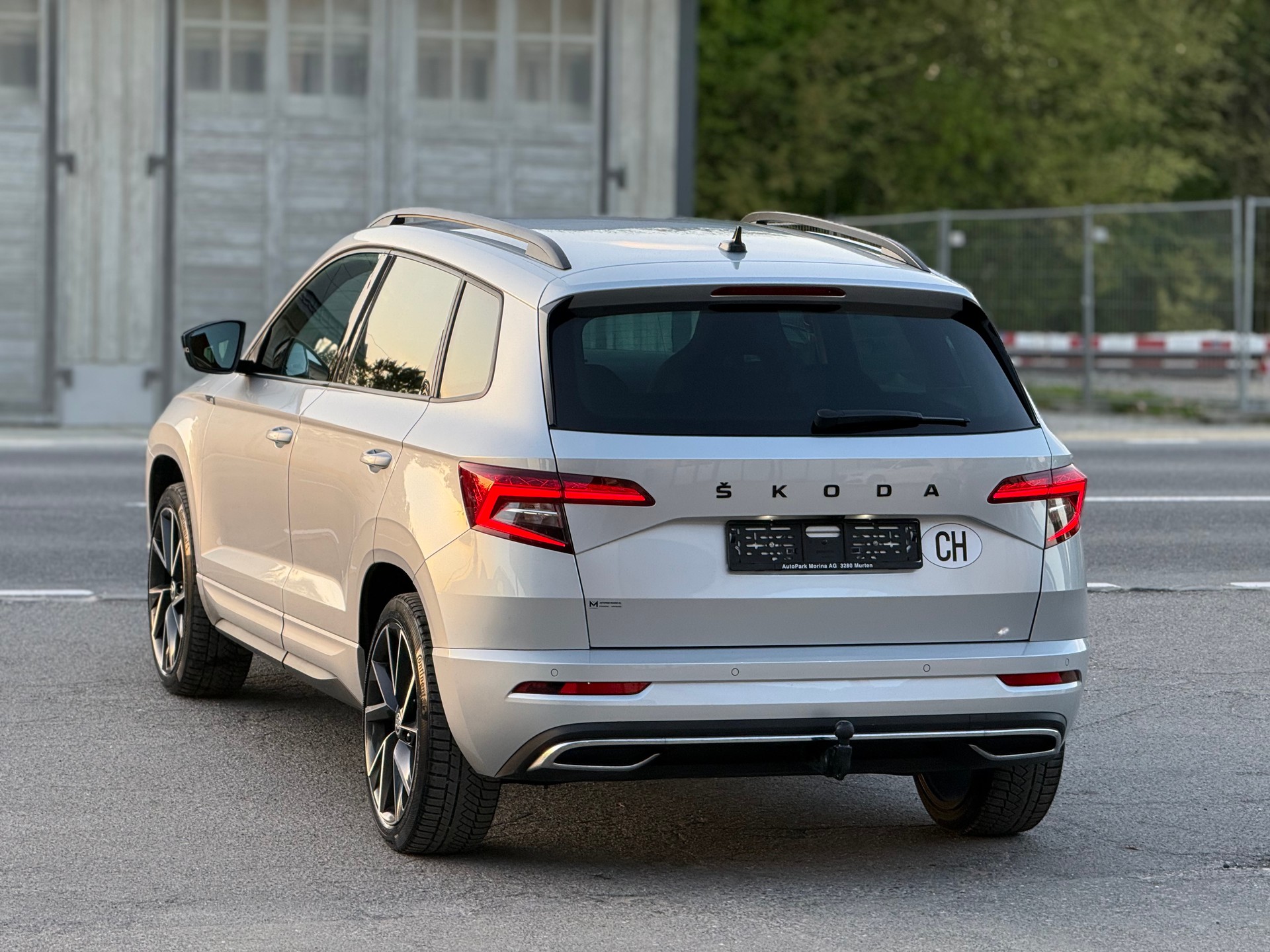 SKODA Karoq 2.0 TSI SportLine 4x4 DSG-image-6