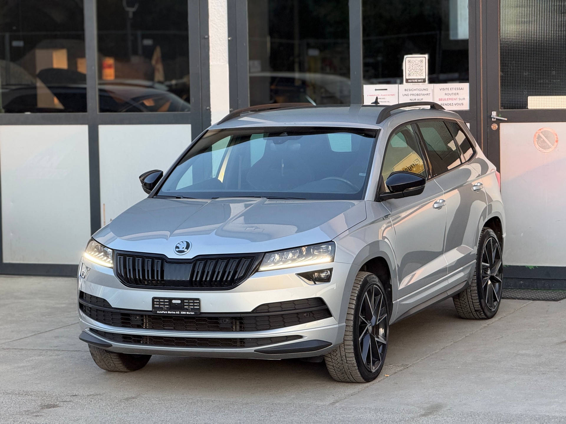 SKODA Karoq 2.0 TSI SportLine 4x4 DSG-image-1