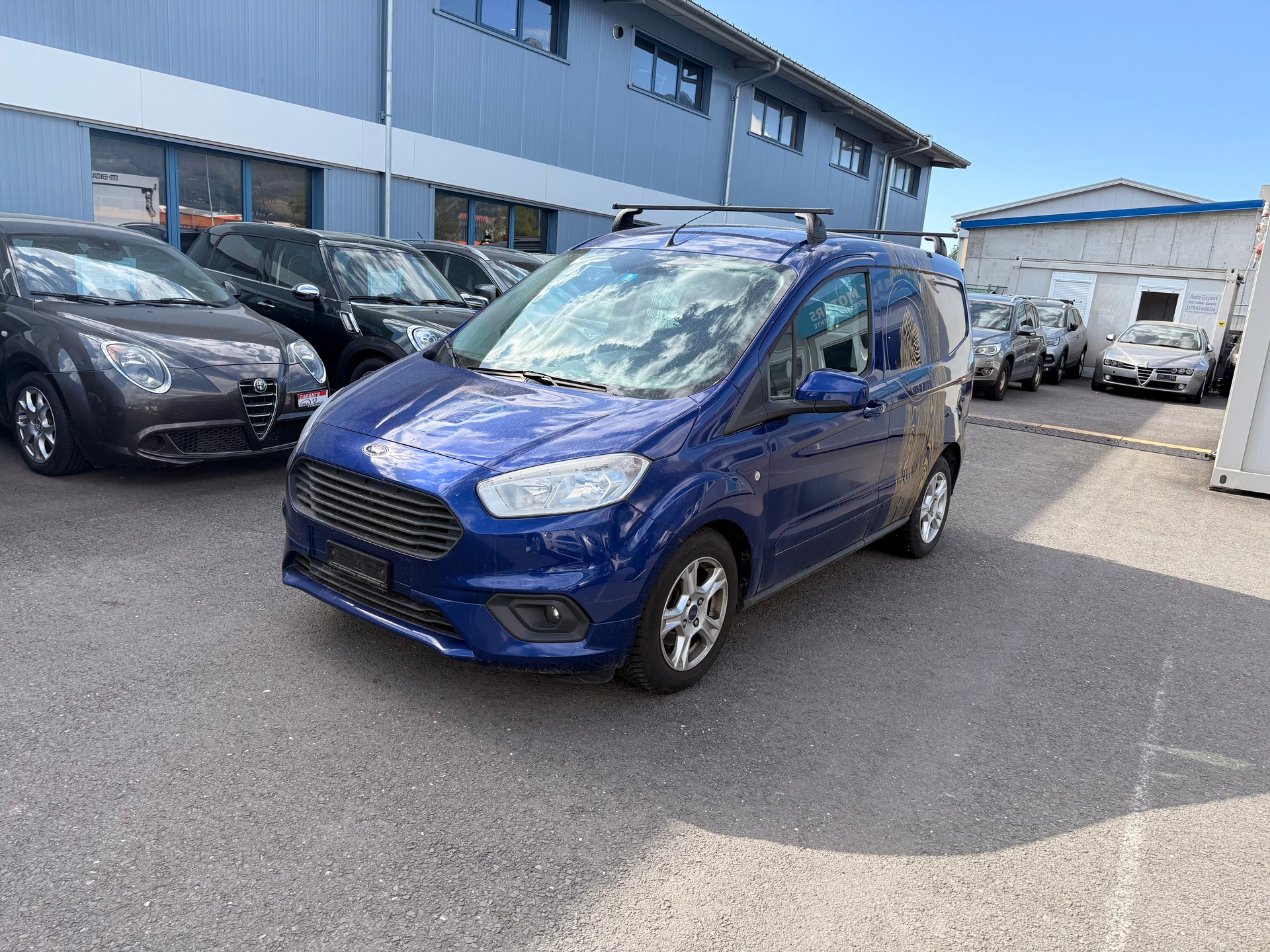 FORD Transit Courier Van 1.0 EcoBoost Ambiente-image-0