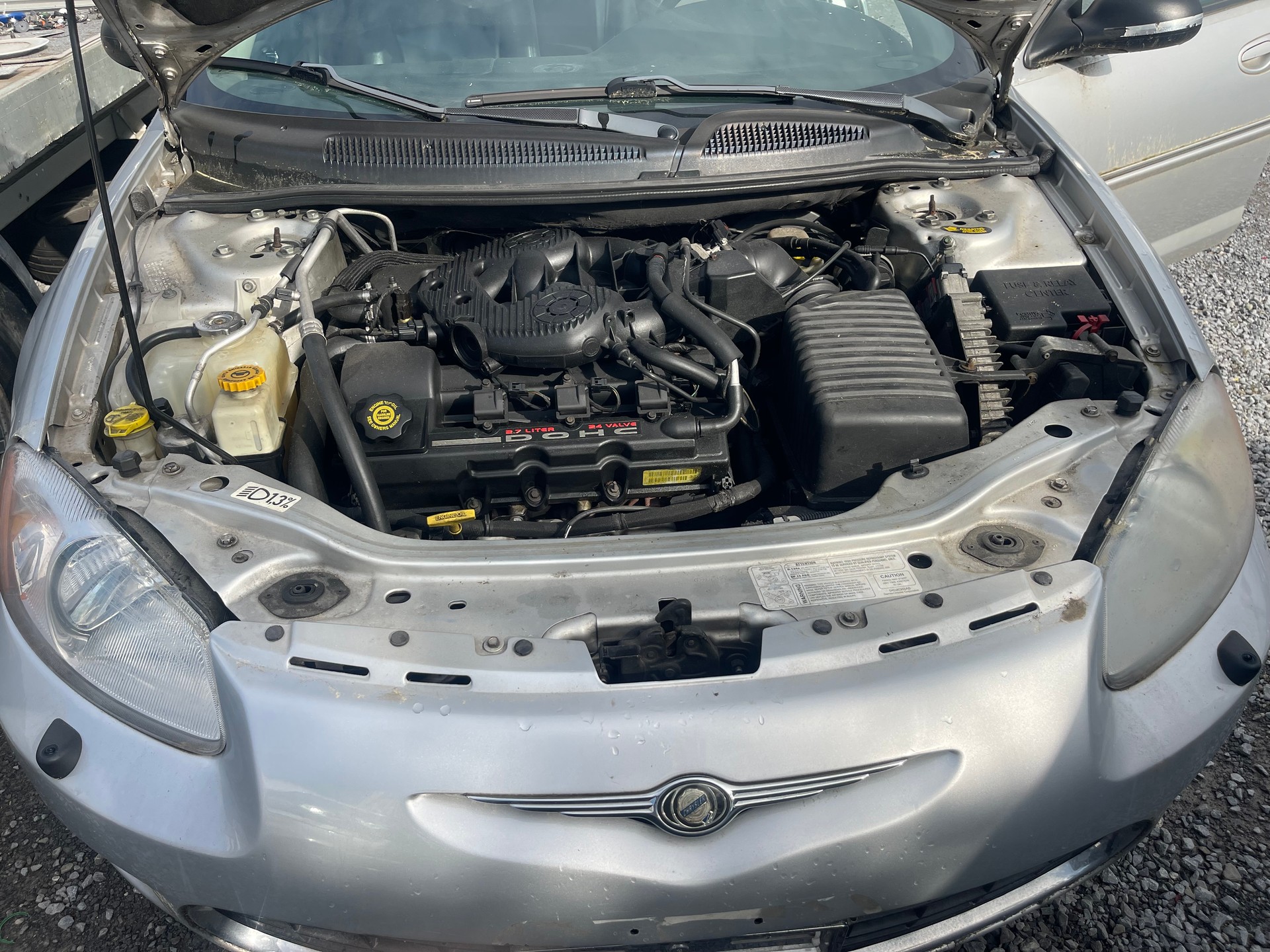 CHRYSLER Sebring 2.7 V6 Limited (LX)-image-9