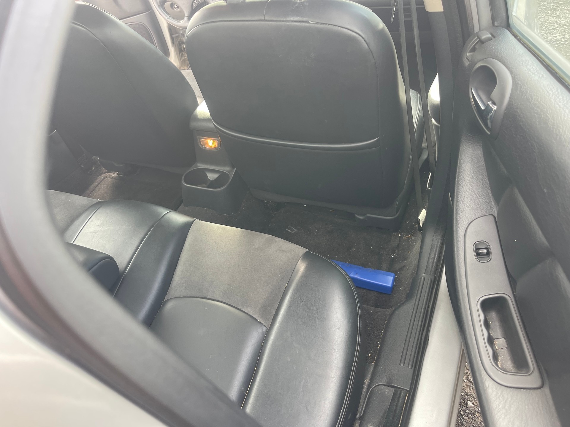 CHRYSLER Sebring 2.7 V6 Limited (LX)-image-8