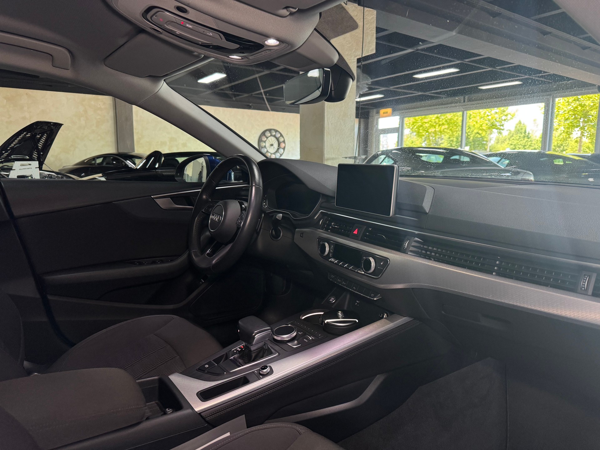 AUDI A5 Sportback 2.0 TFSI Sport S-tronic-image-12