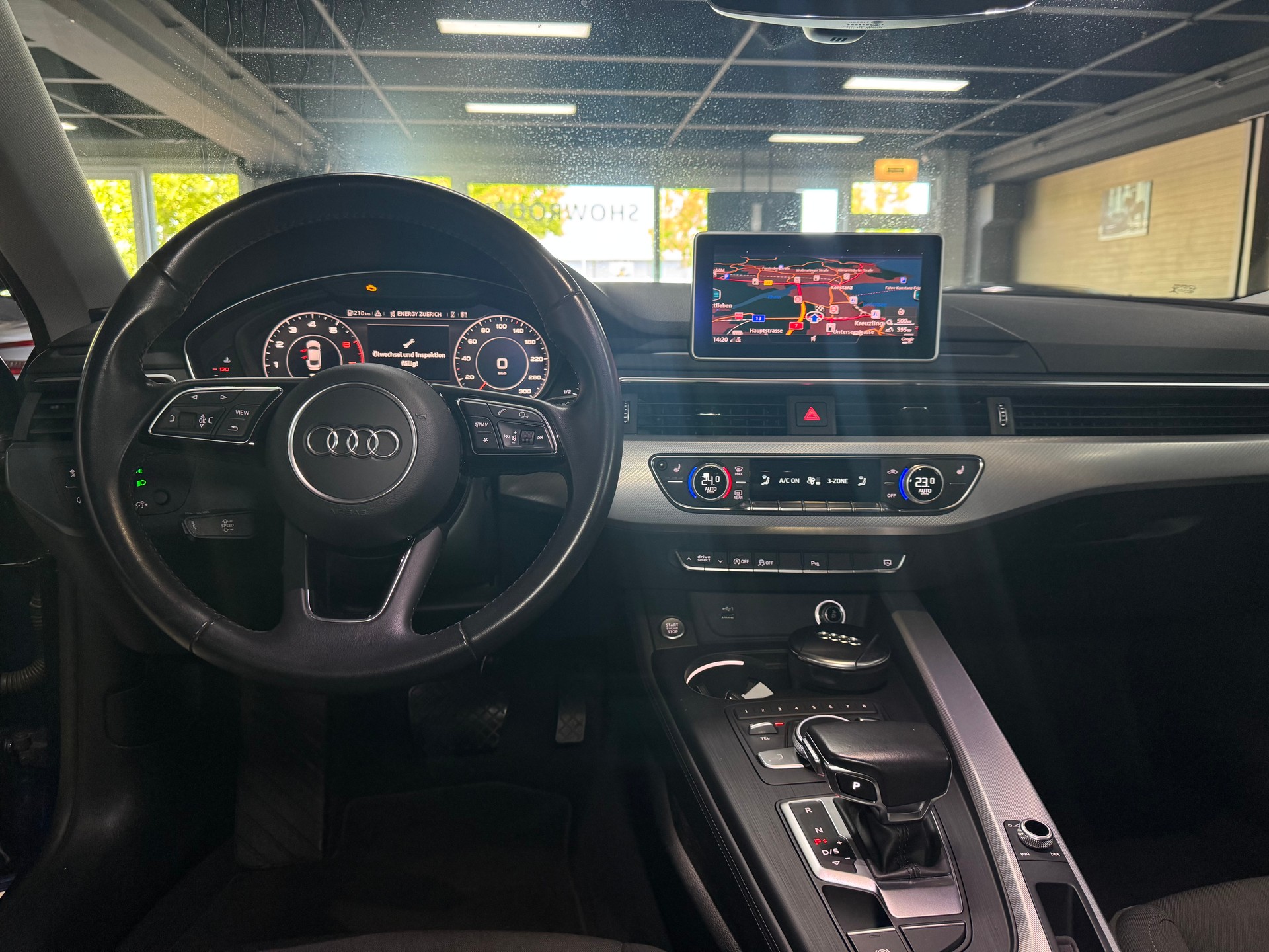 AUDI A5 Sportback 2.0 TFSI Sport S-tronic-image-18