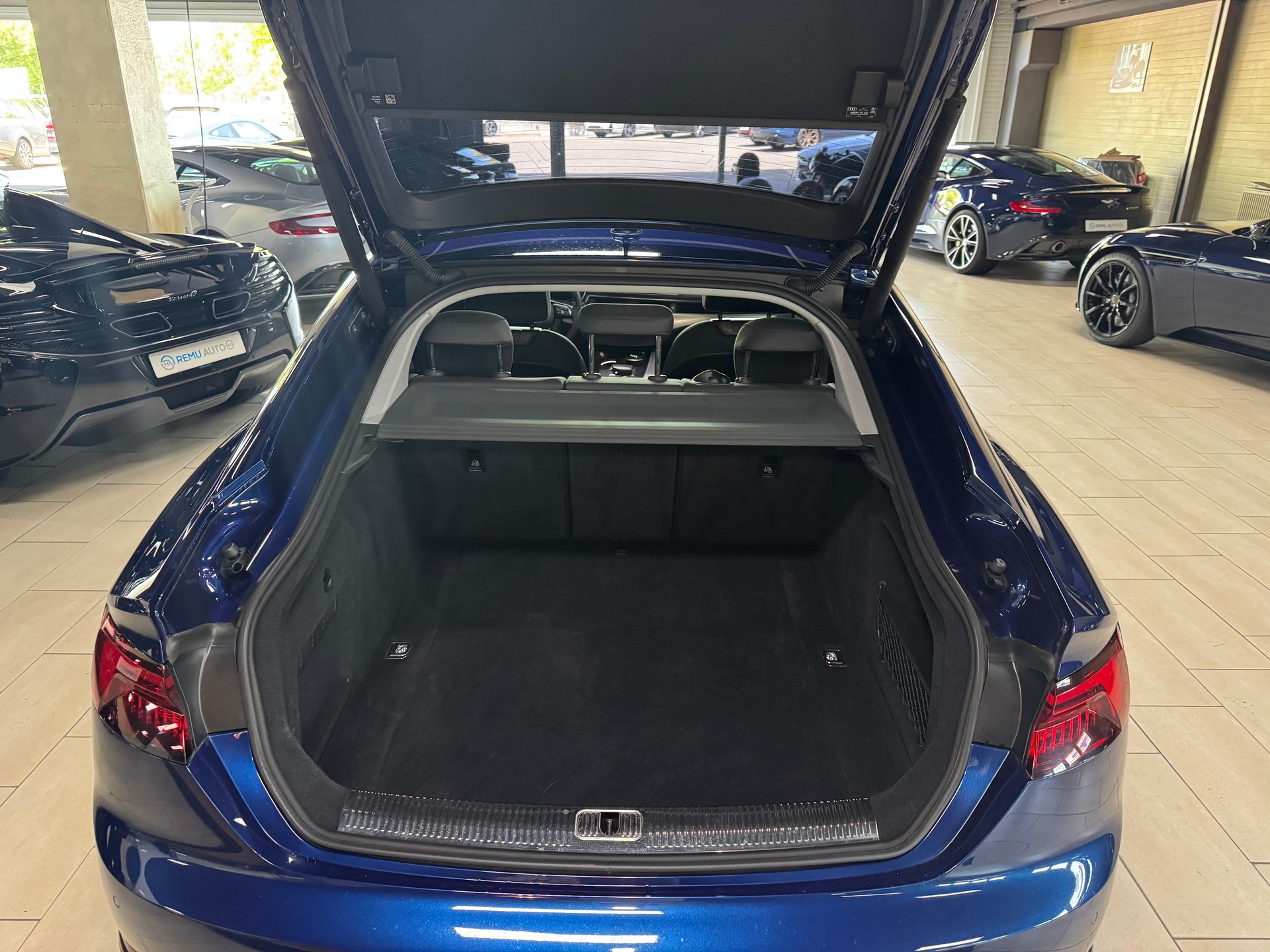 AUDI A5 Sportback 2.0 TFSI Sport S-tronic-image-15