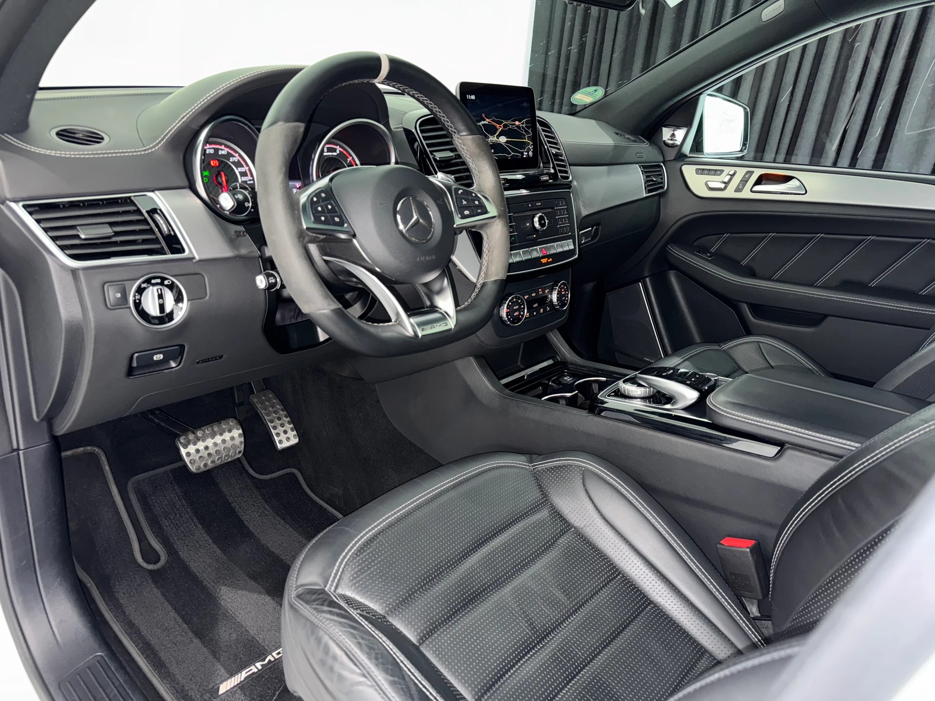 MERCEDES-BENZ GLE Coupé 63 S AMG 4Matic Speedshift-image-8