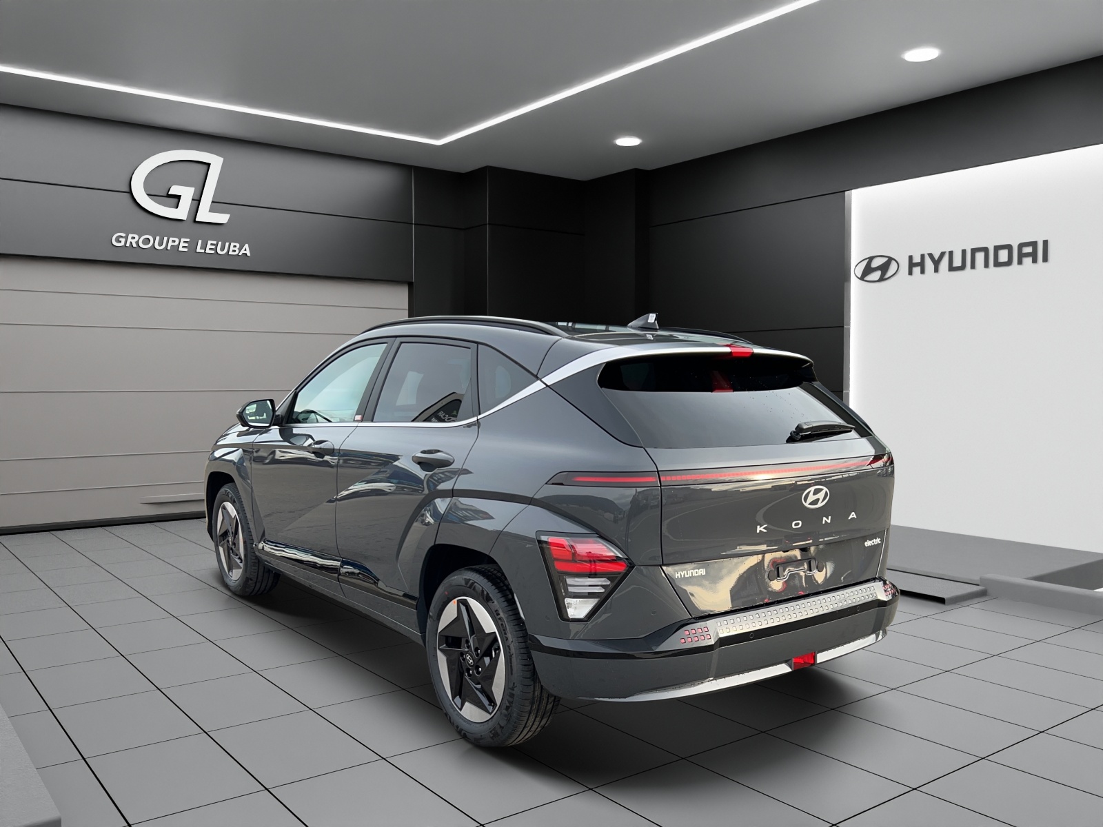HYUNDAI Kona EV 65.4 kWh Amplia-image-2