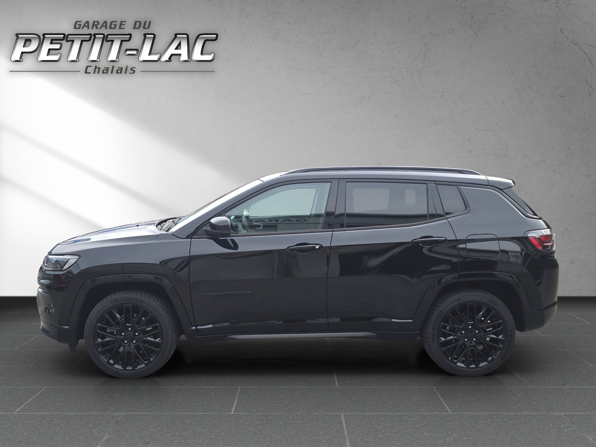 JEEP Compass 1.3 T PHEV S AWD-image-6