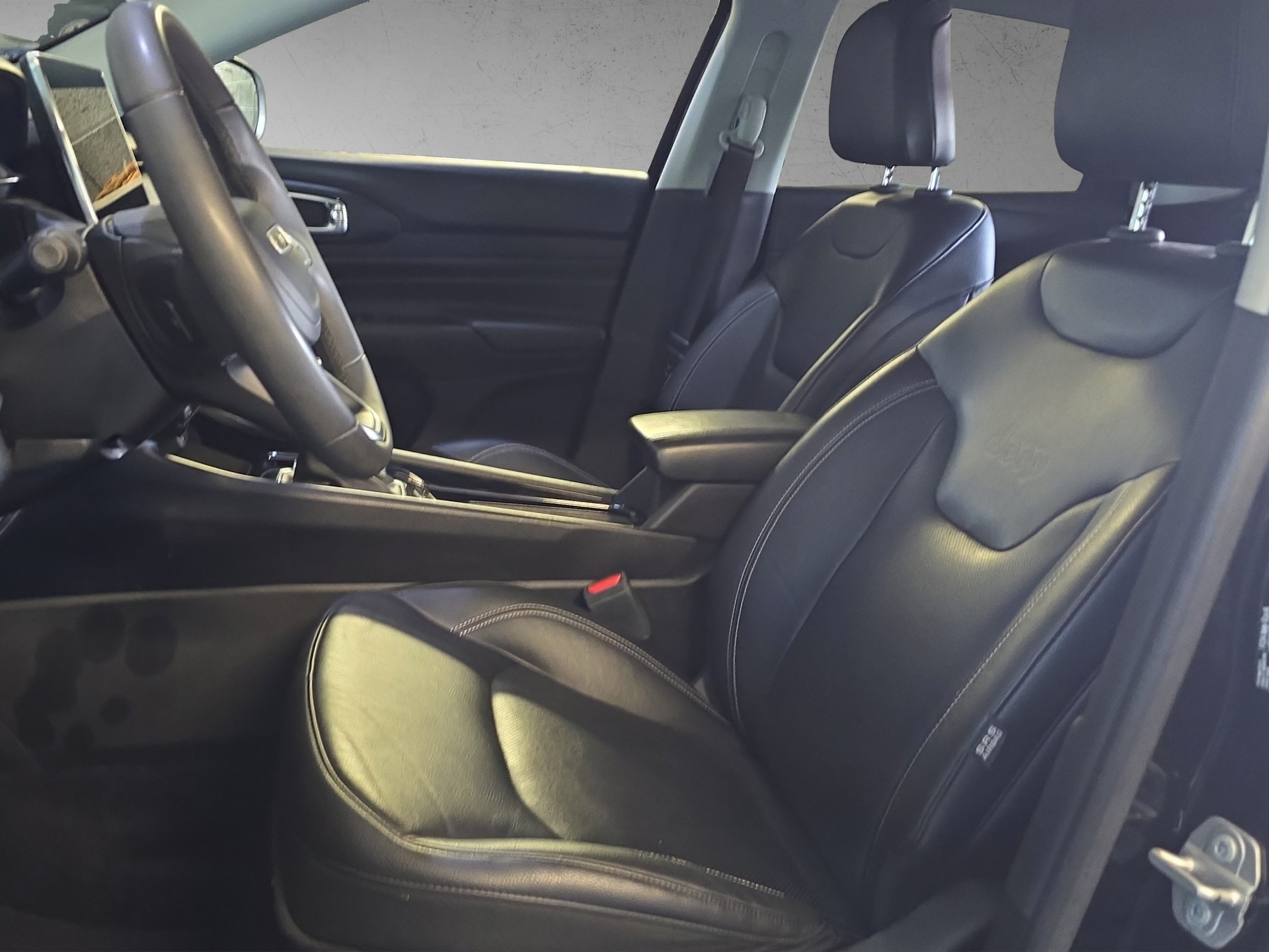 JEEP Compass 1.3 T PHEV S AWD-image-9