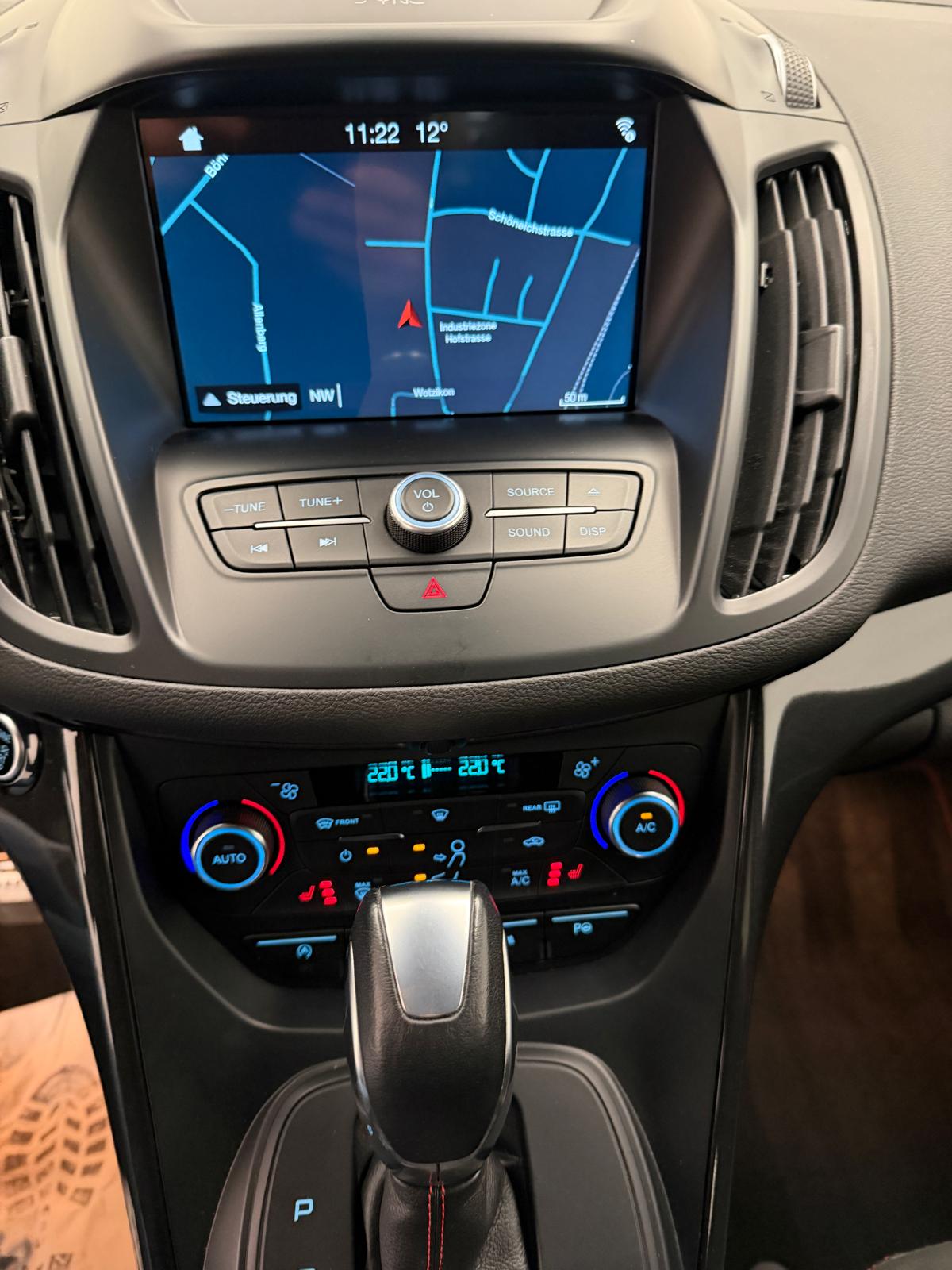 FORD Kuga 2.0 TDCi ST Line High 4WD PowerShift-image-14
