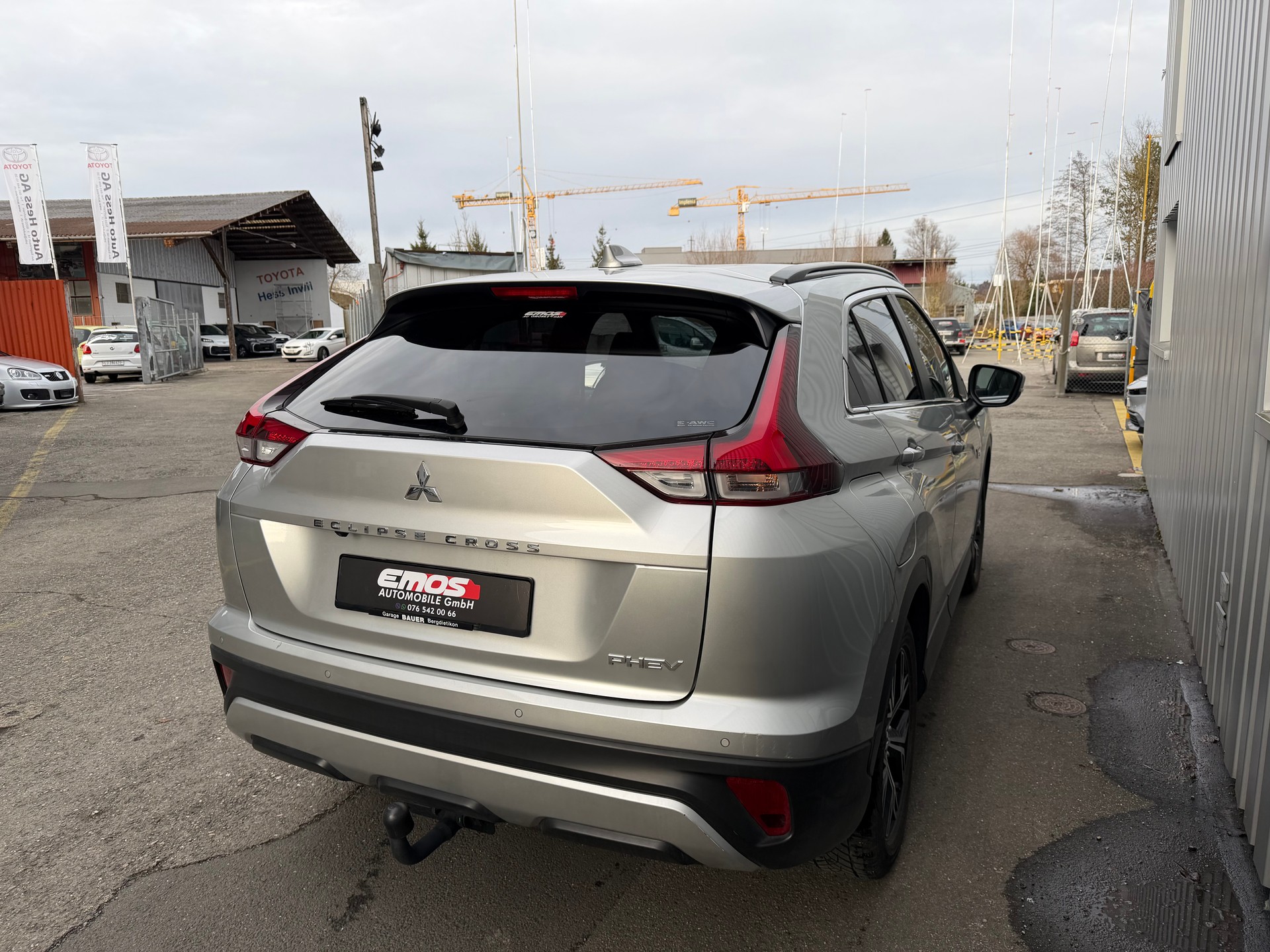 MITSUBISHI Eclipse Cross 2.4 PHEV Invite 4WD-image-5