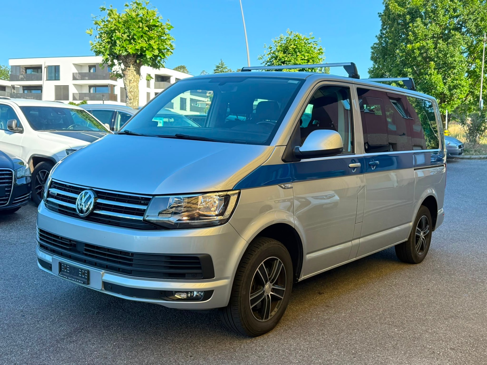 VW T6 Caravelle 2.0 TDI Comfortline 4Motion DSG-image-2