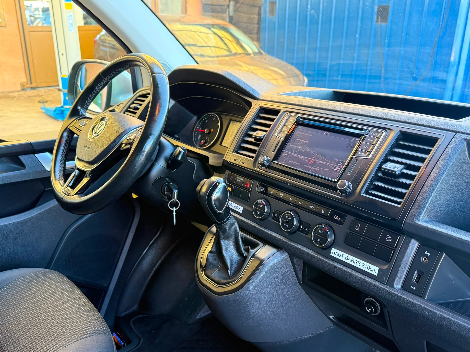 VW T6 Caravelle 2.0 TDI Comfortline 4Motion DSG-image-10