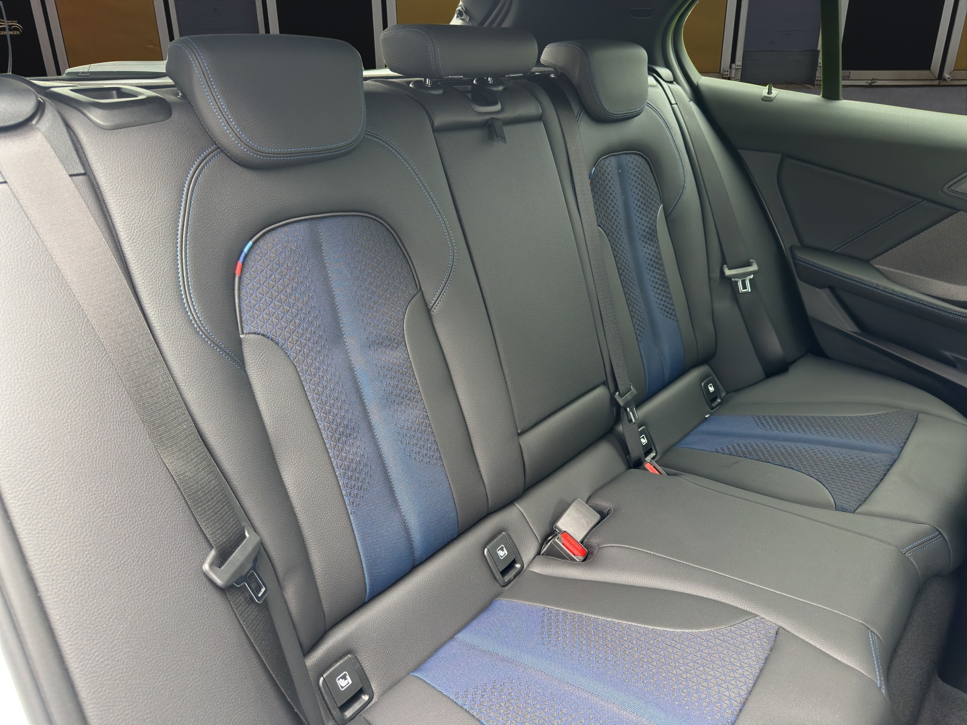 BMW 118d Pure M Sport-image-12