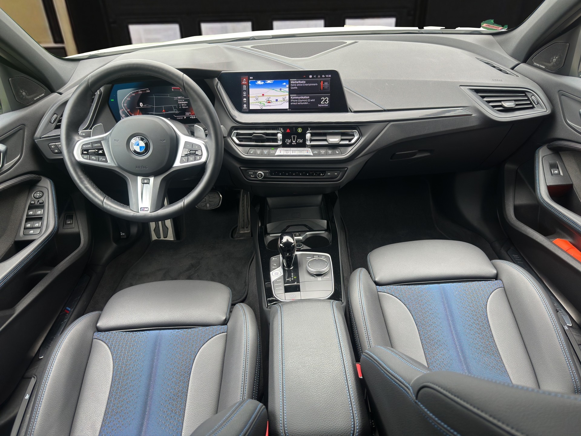 BMW 118d Pure M Sport-image-10
