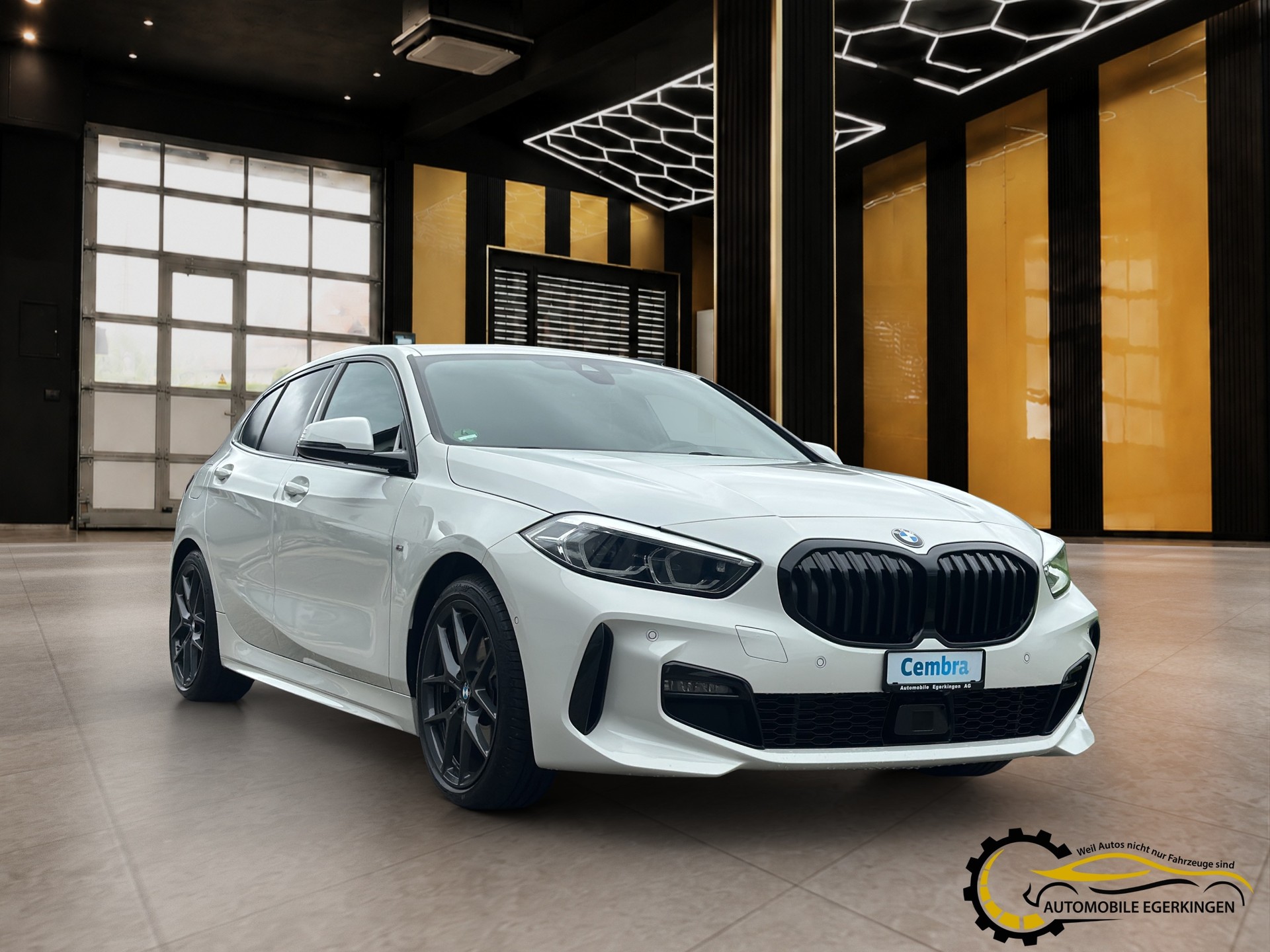 BMW 118d Pure M Sport-image-2