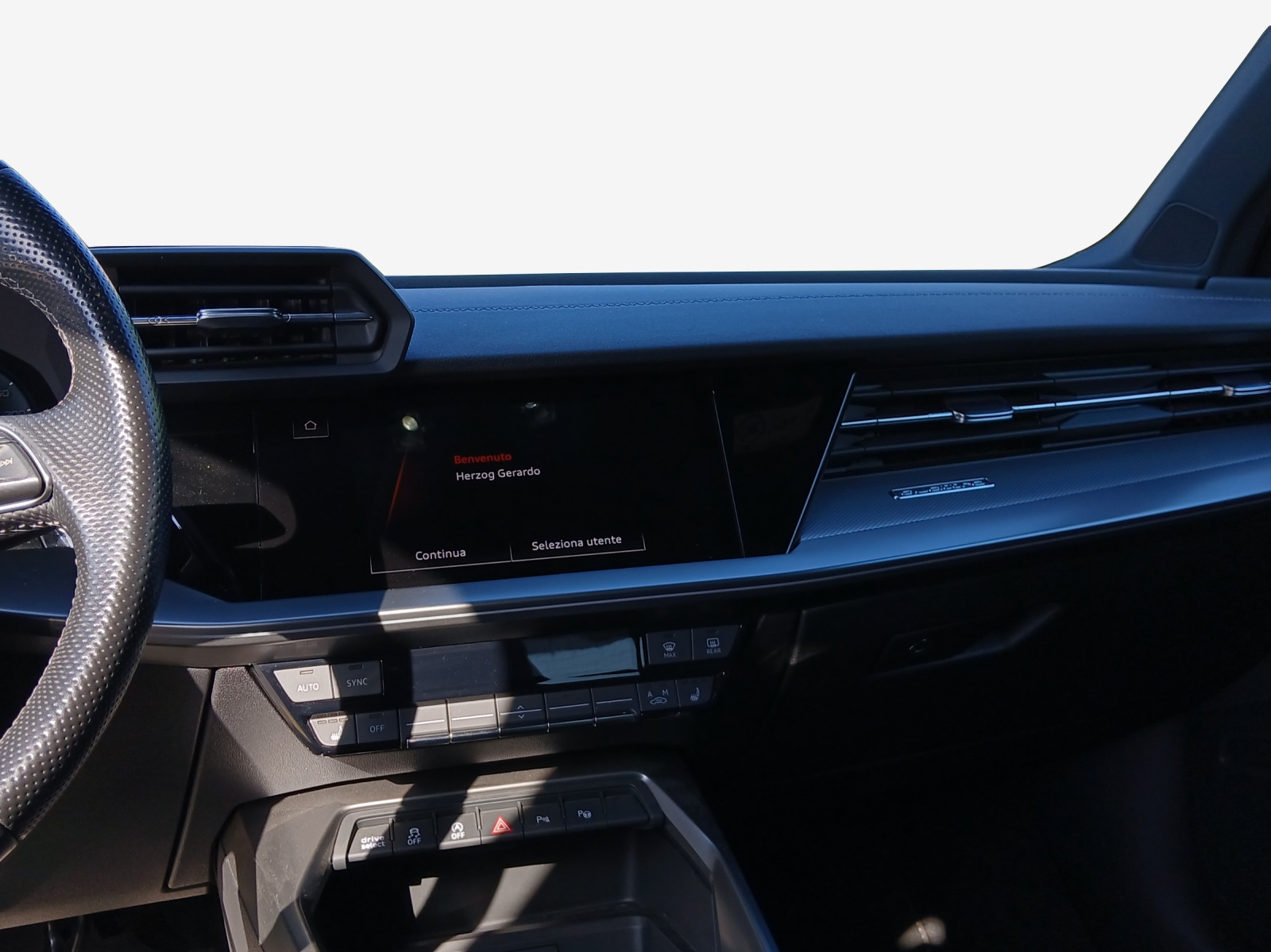 AUDI A3 Sportback 40 TFSI S line quattro S-tronic-image-10