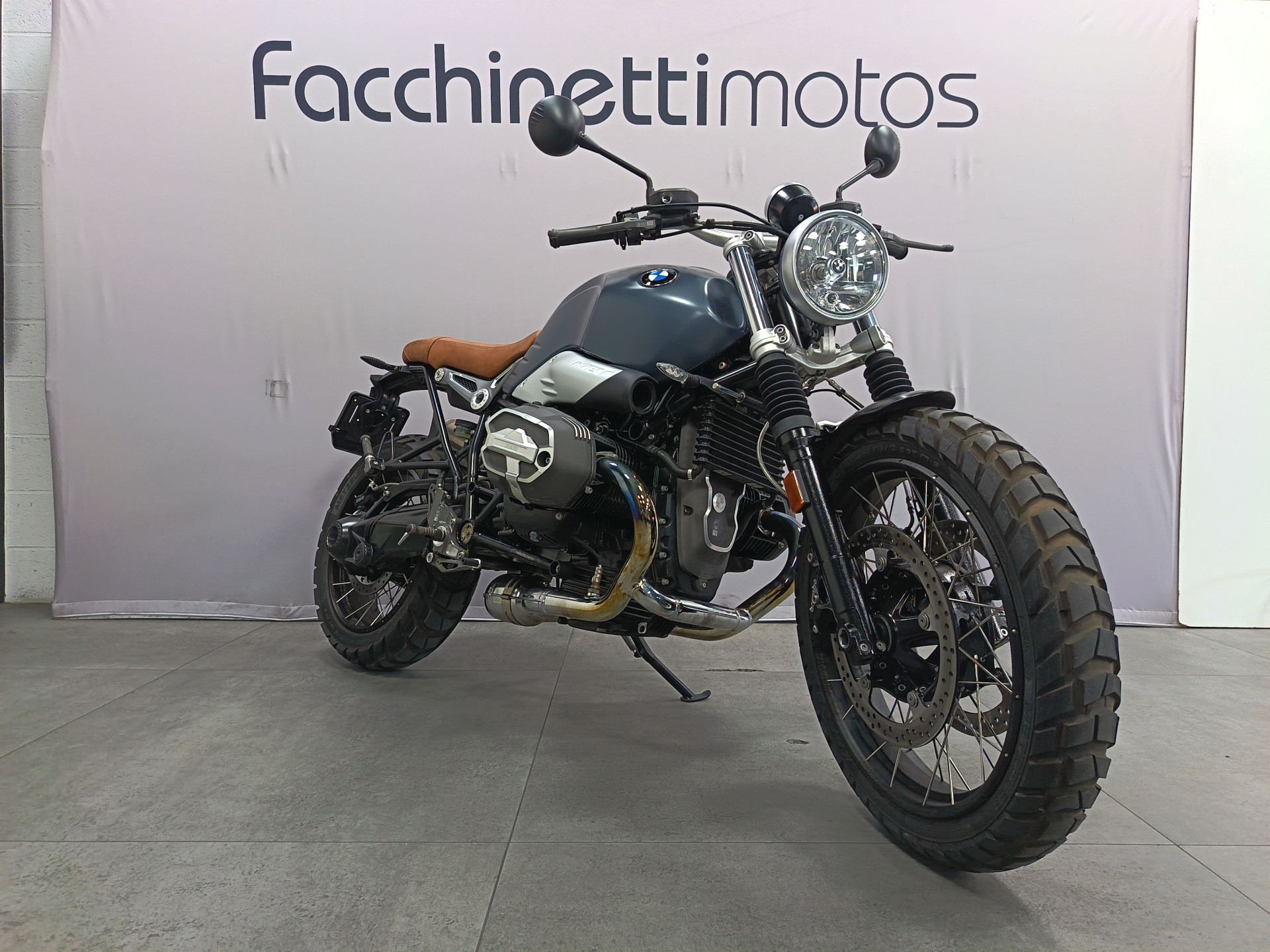 BMW R nineT Scrambler *** OPTION 719 ***-showroom-element-1