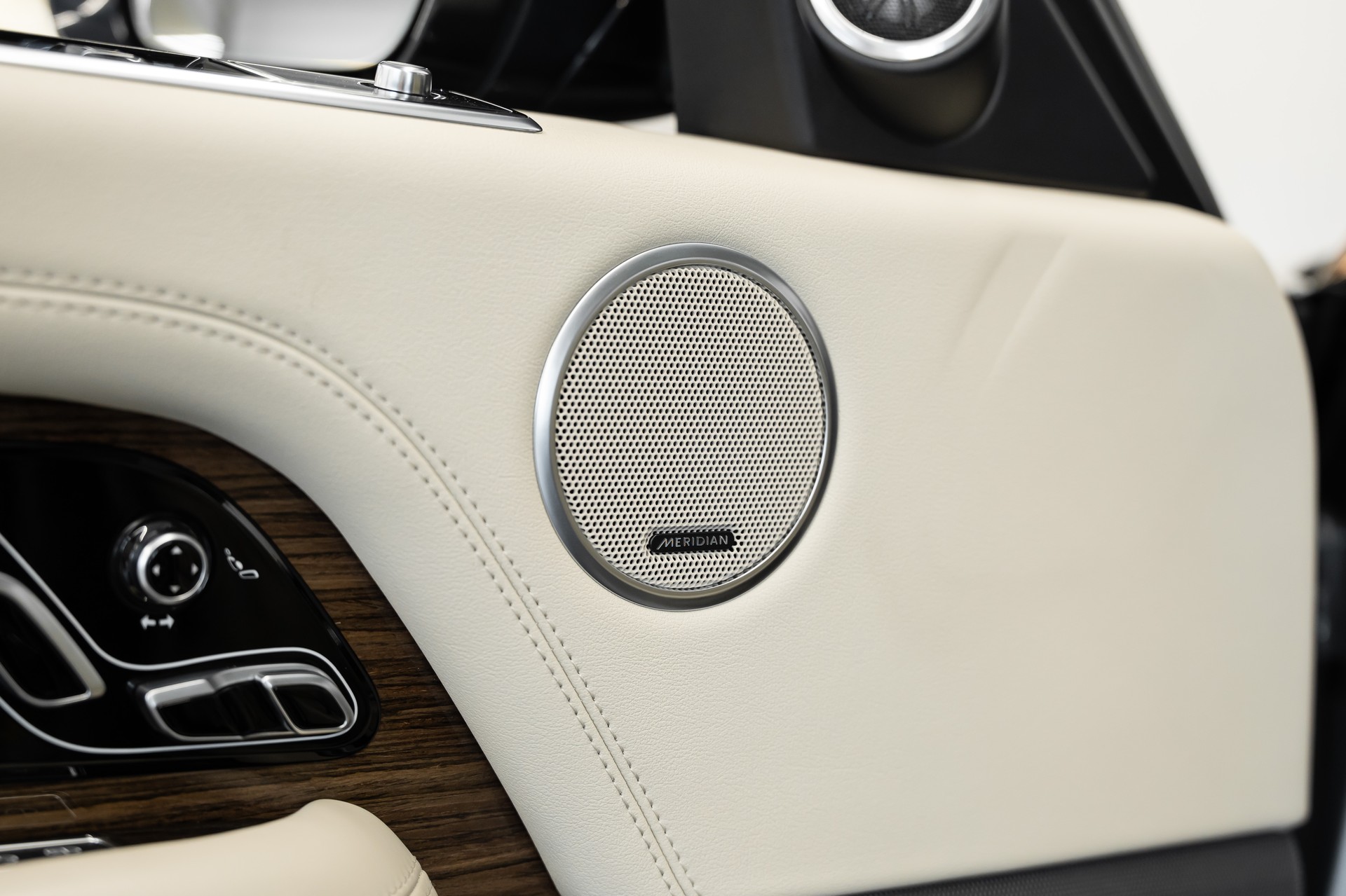 LAND ROVER Range Rover 3.0 V6 SC Autobiography Automatic-image-18