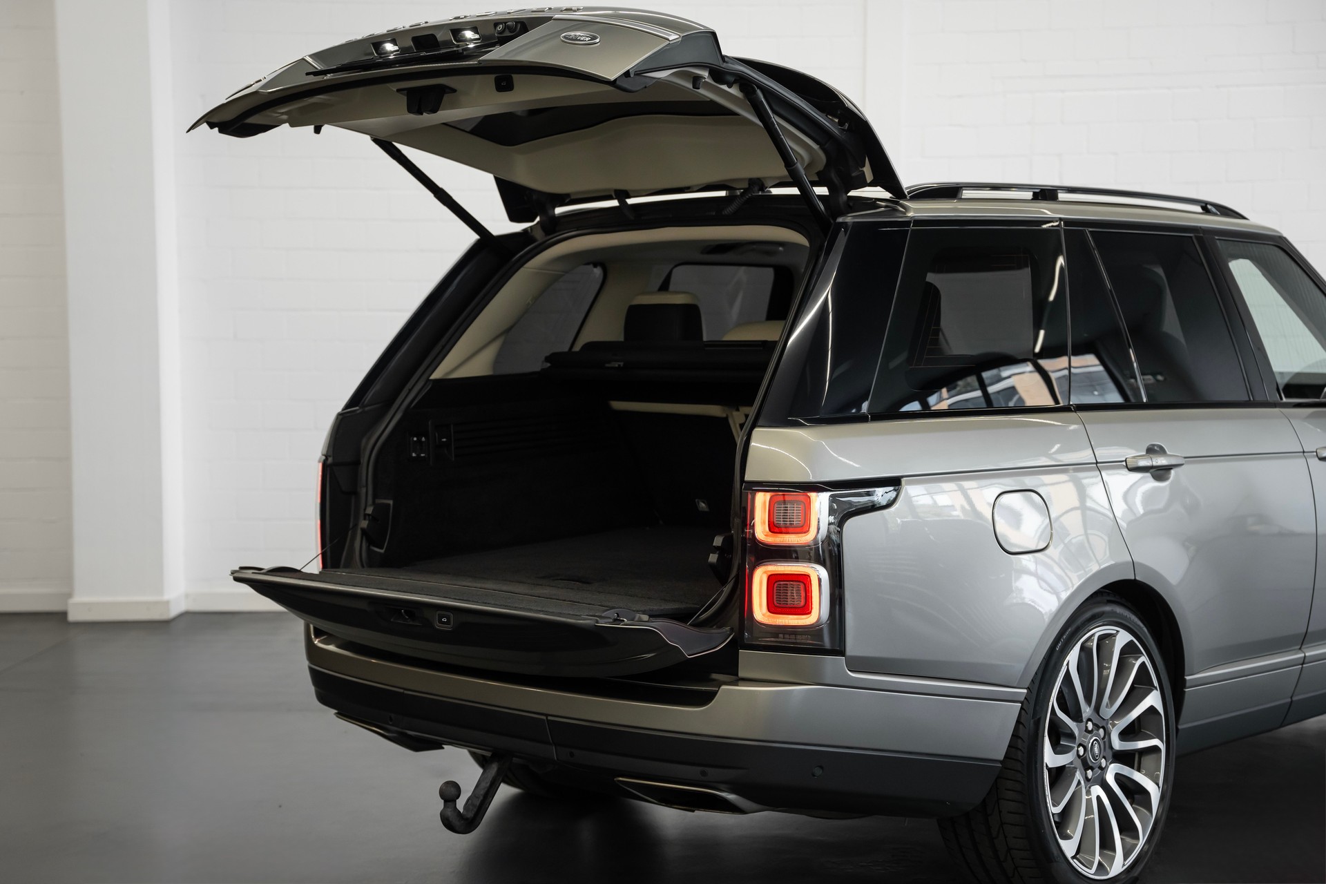 LAND ROVER Range Rover 3.0 V6 SC Autobiography Automatic-image-31