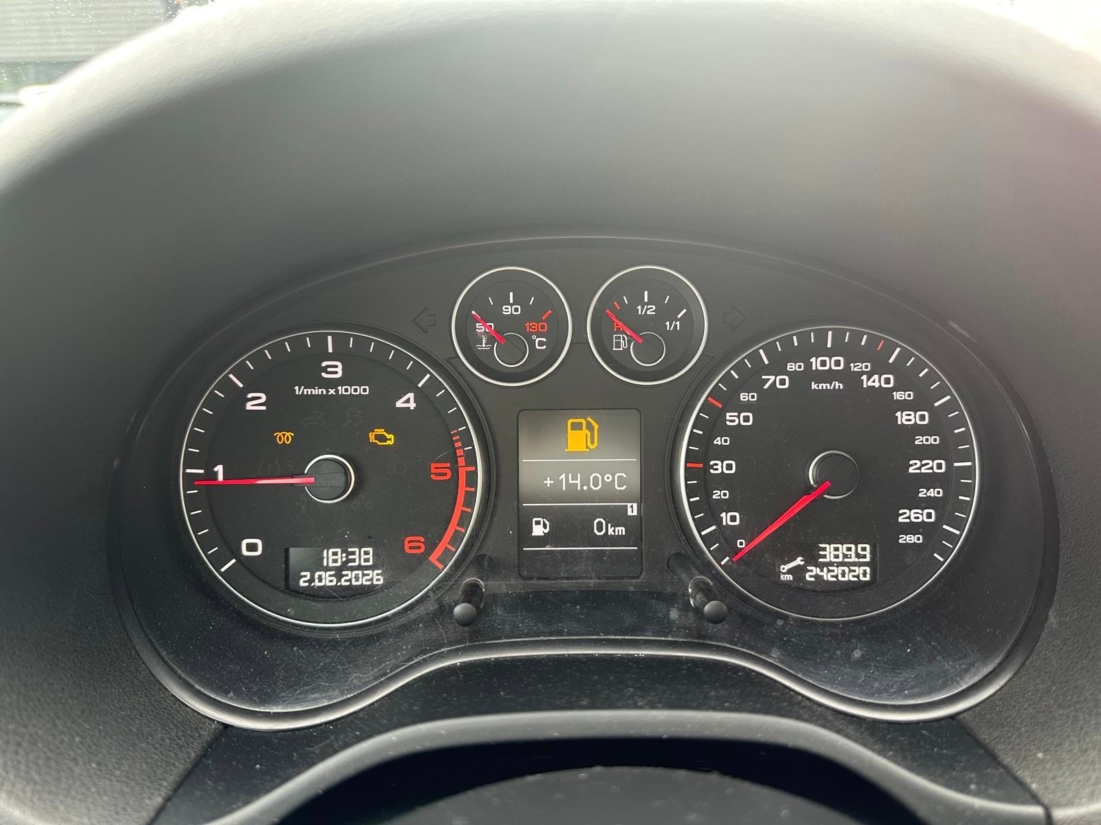 AUDI A3 Sportback 2.0 TDI Attraction quattro-image-6