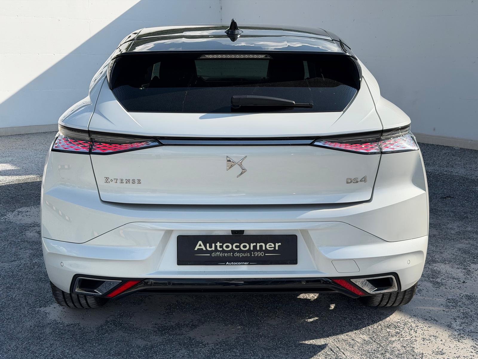 DS AUTOMOBILES DS 4 1.6 E-Tense Rivoli-image-3