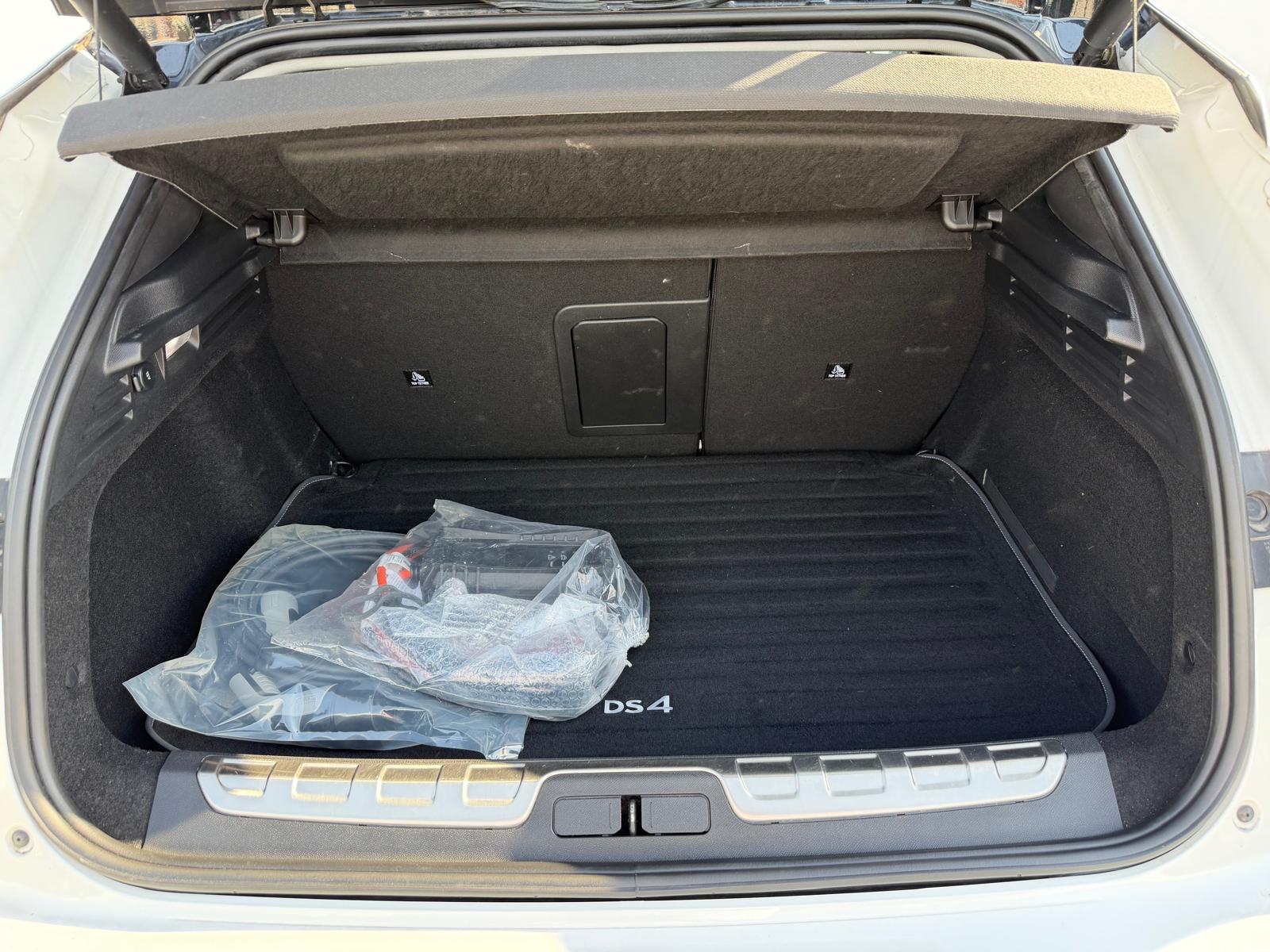 DS AUTOMOBILES DS 4 1.6 E-Tense Rivoli-image-12