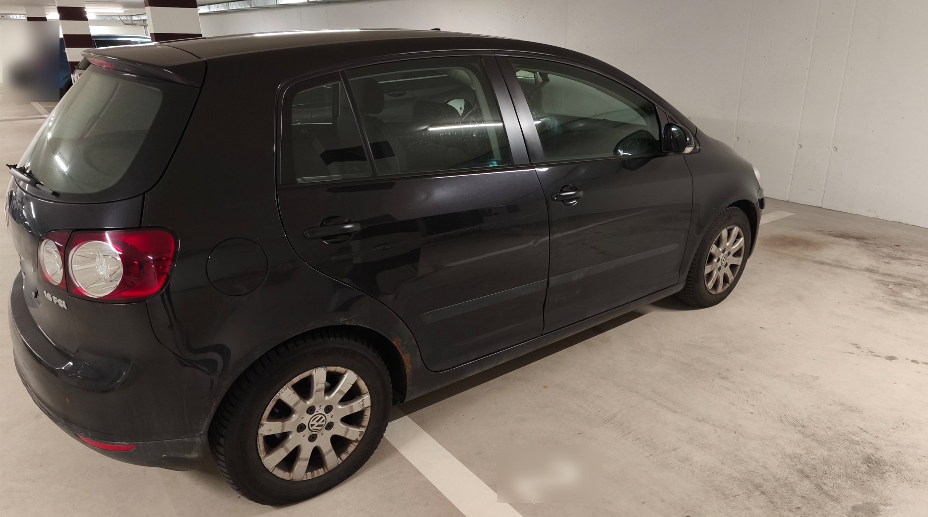 VW 1.6 FSI Trendline-image-1