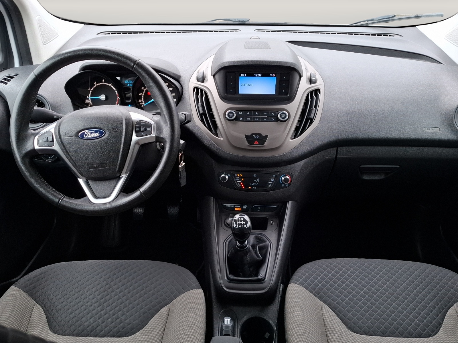 FORD Tourneo Courier 1.0 SCTi Trend // 8-fach bereift-image-11