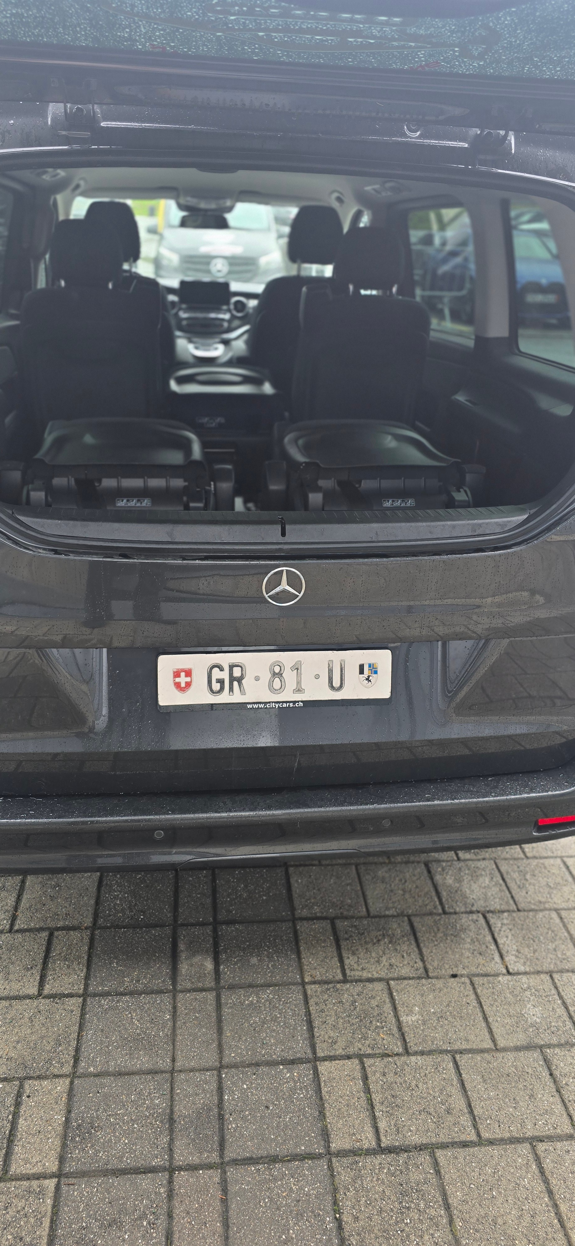 MERCEDES-BENZ V 250 d kompakt Avantgarde 4Matic 9G-Tronic-image-2
