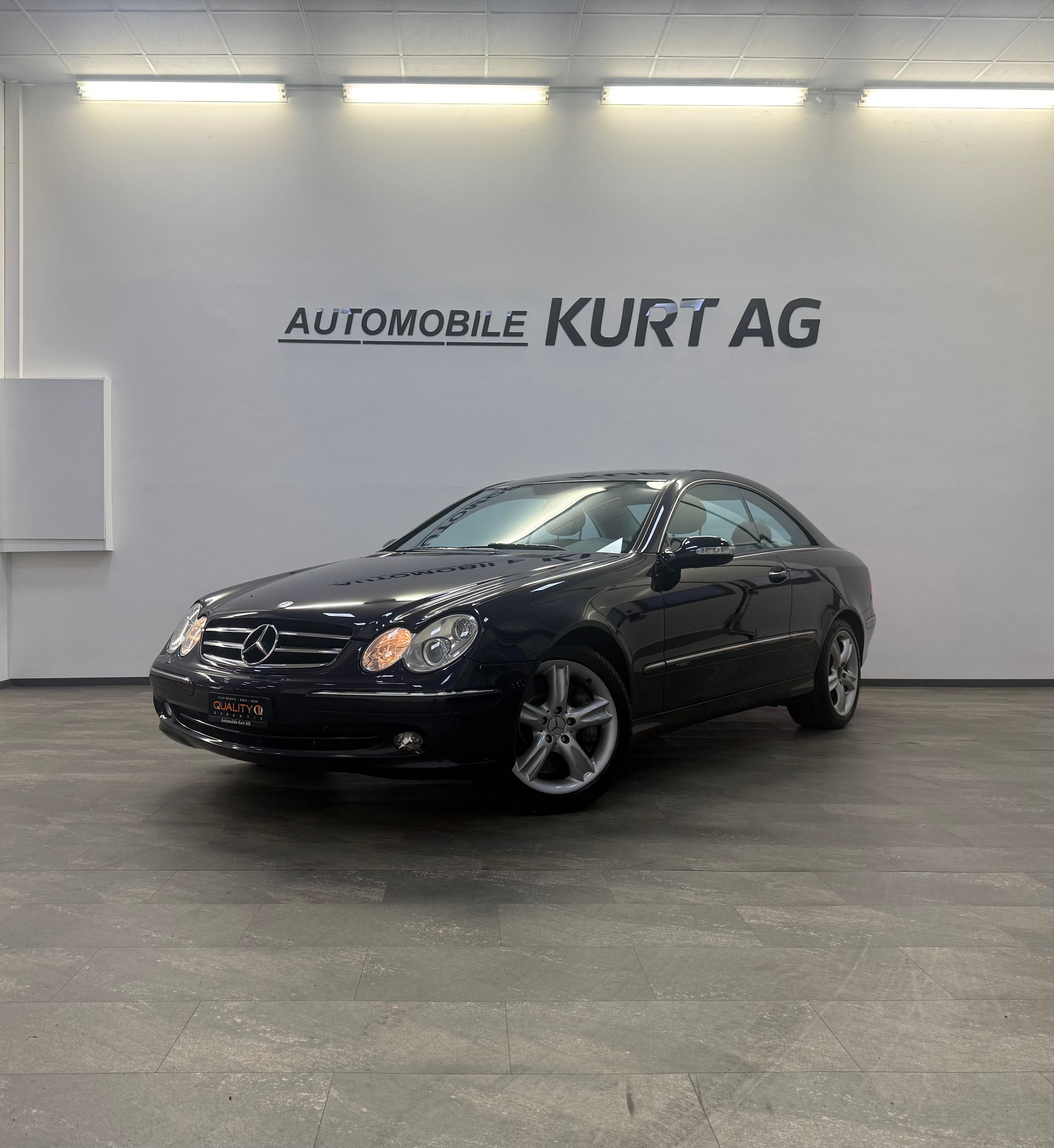 MERCEDES-BENZ CLK 500 Elégance Automatic-image-1